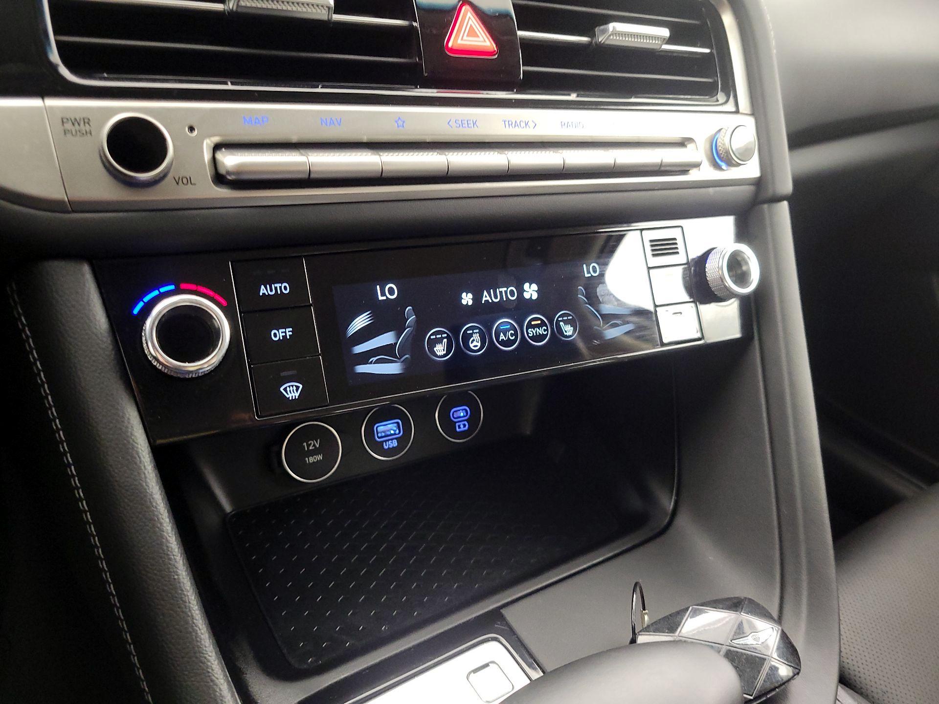 Thumbnail: 2025 Genesis G70 - 17