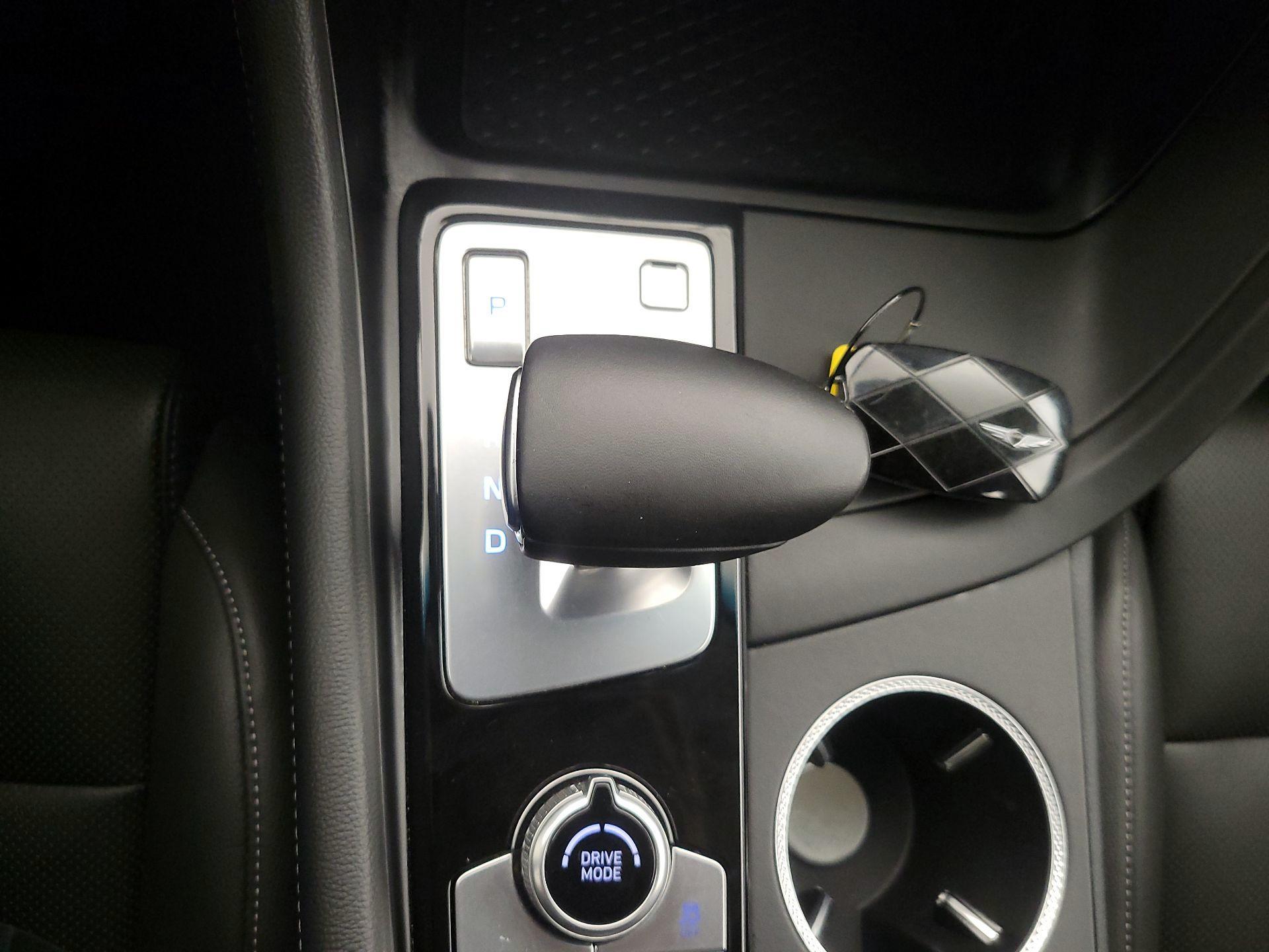 Thumbnail: 2025 Genesis G70 - 18