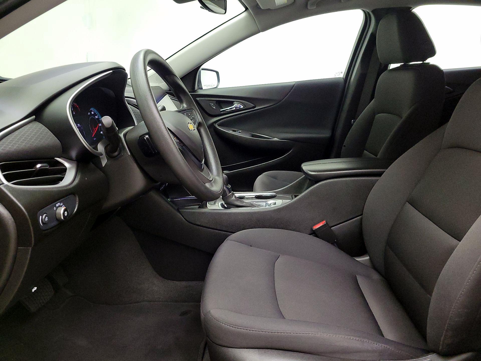 Thumbnail: 2024 Chevrolet Malibu - 11