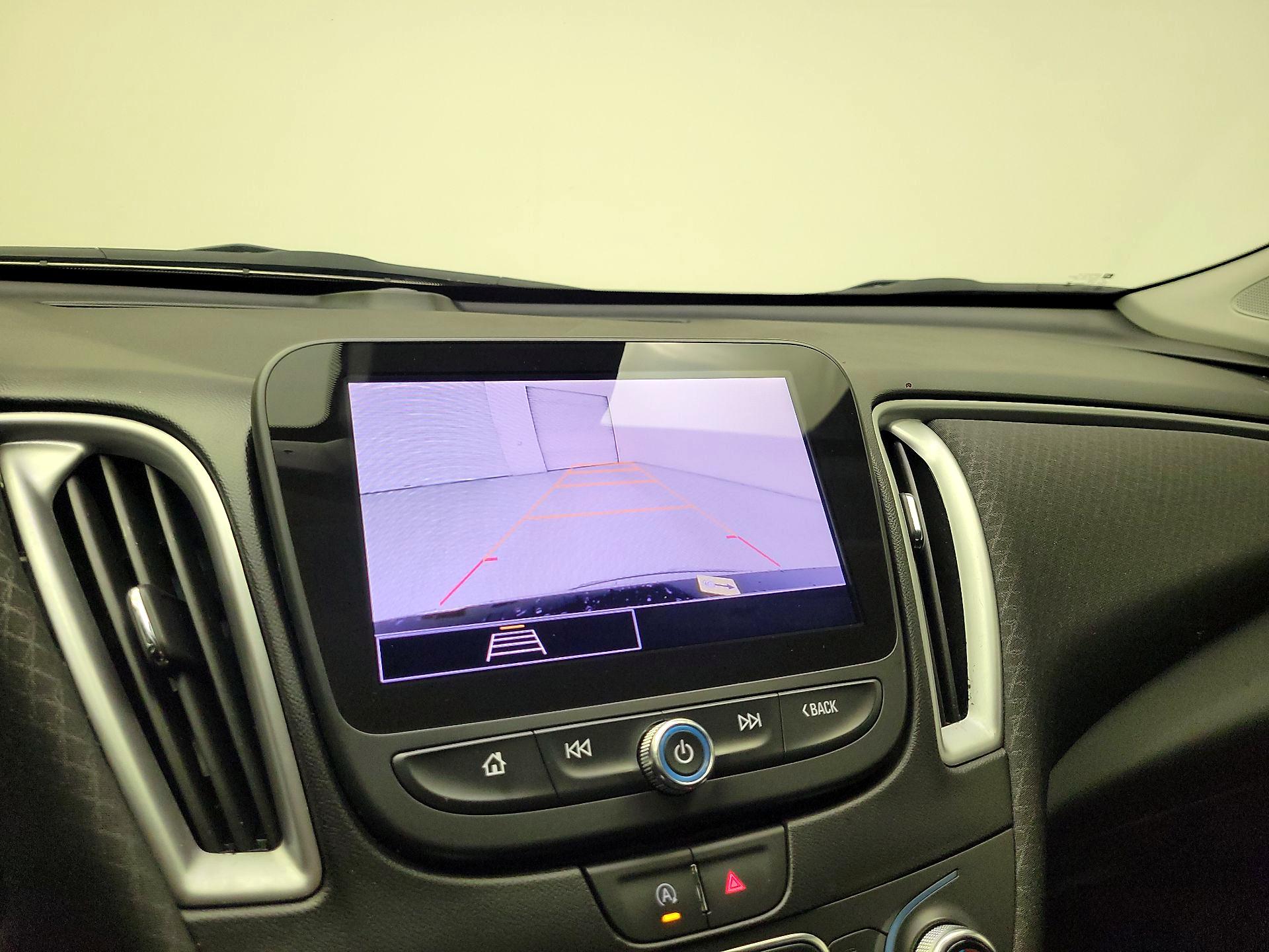 Thumbnail: 2024 Chevrolet Malibu - 15