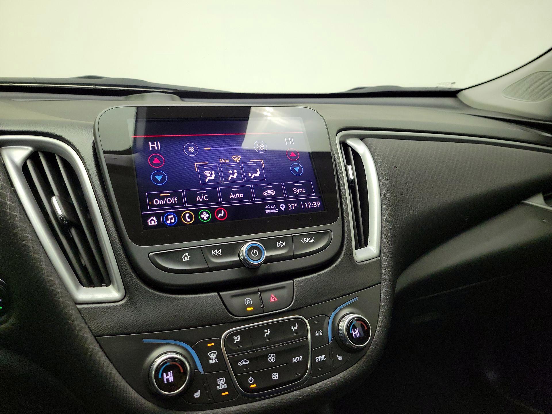 Thumbnail: 2024 Chevrolet Malibu - 17