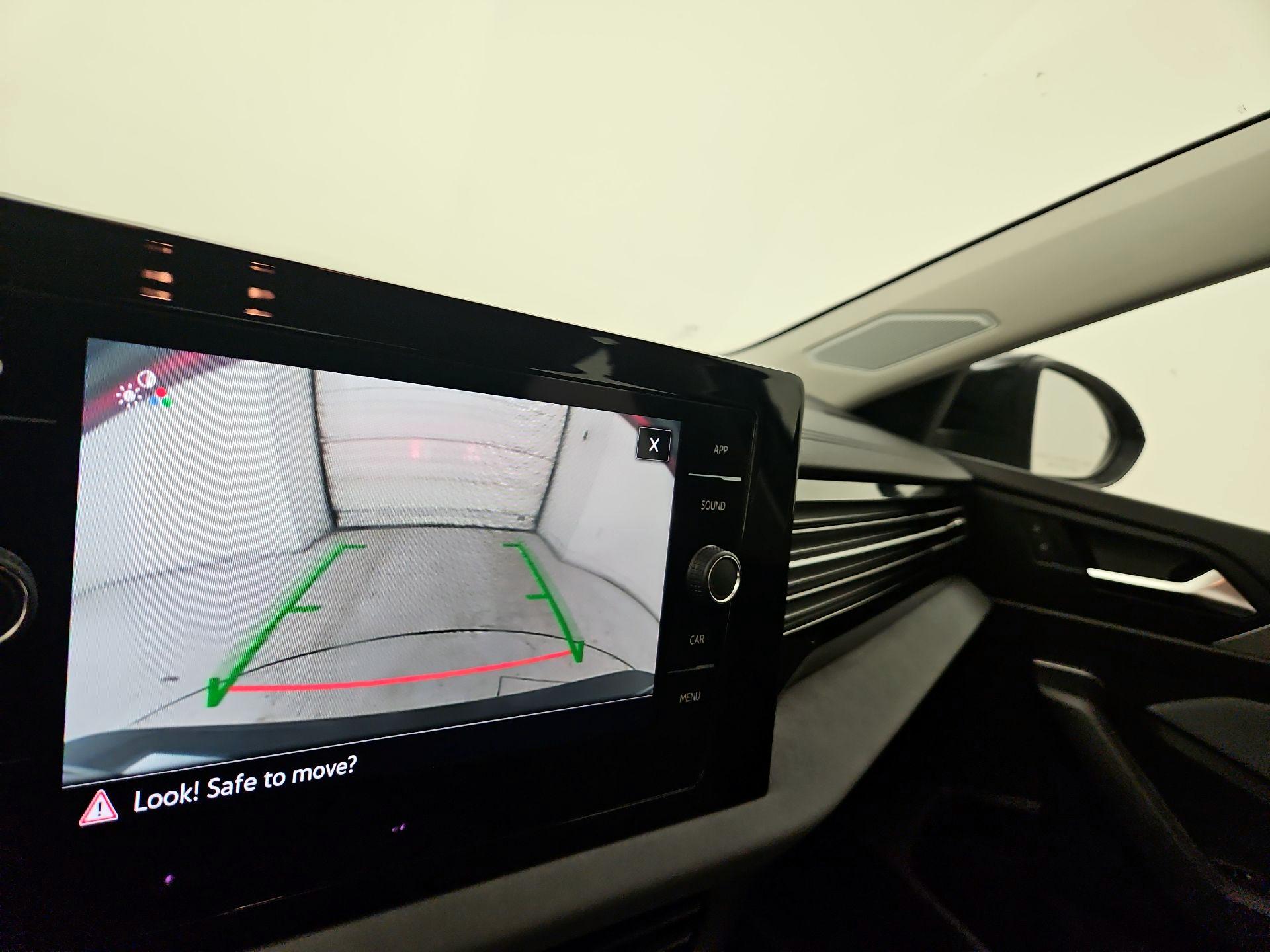 Thumbnail: 2025 Volkswagen Jetta - 14