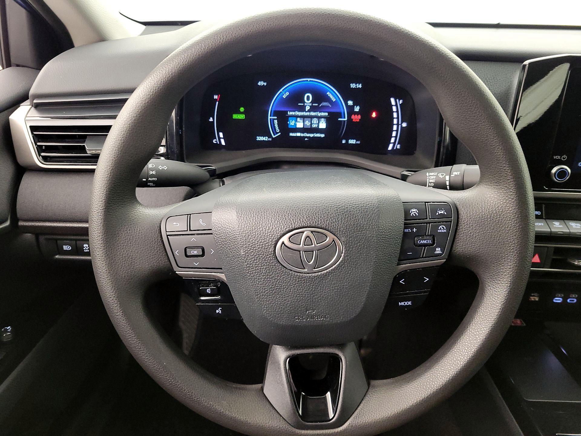 Thumbnail: 2025 Toyota Camry - 10