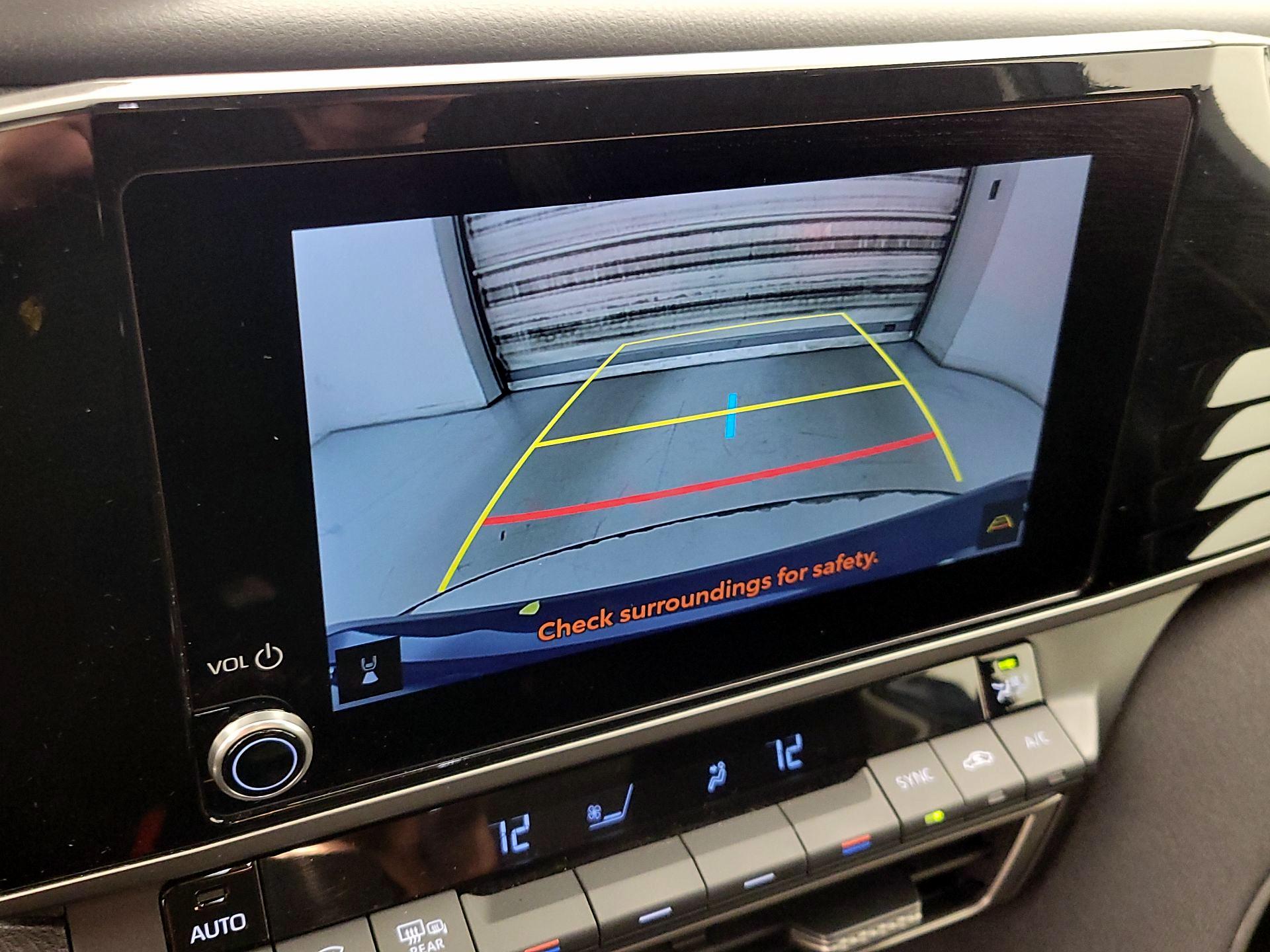 Thumbnail: 2025 Toyota Camry - 14