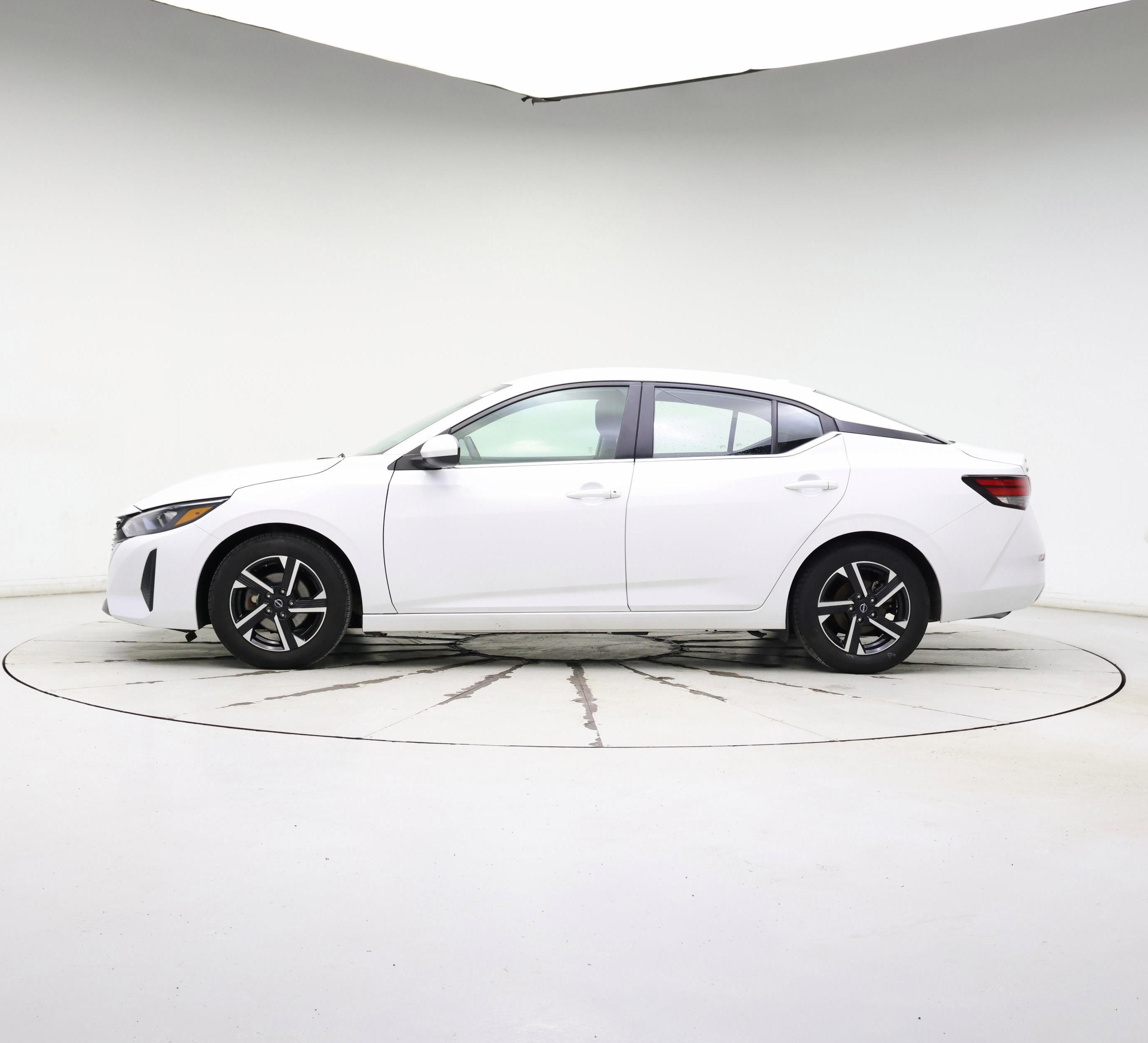 Thumbnail: 2024 Nissan Sentra - 3