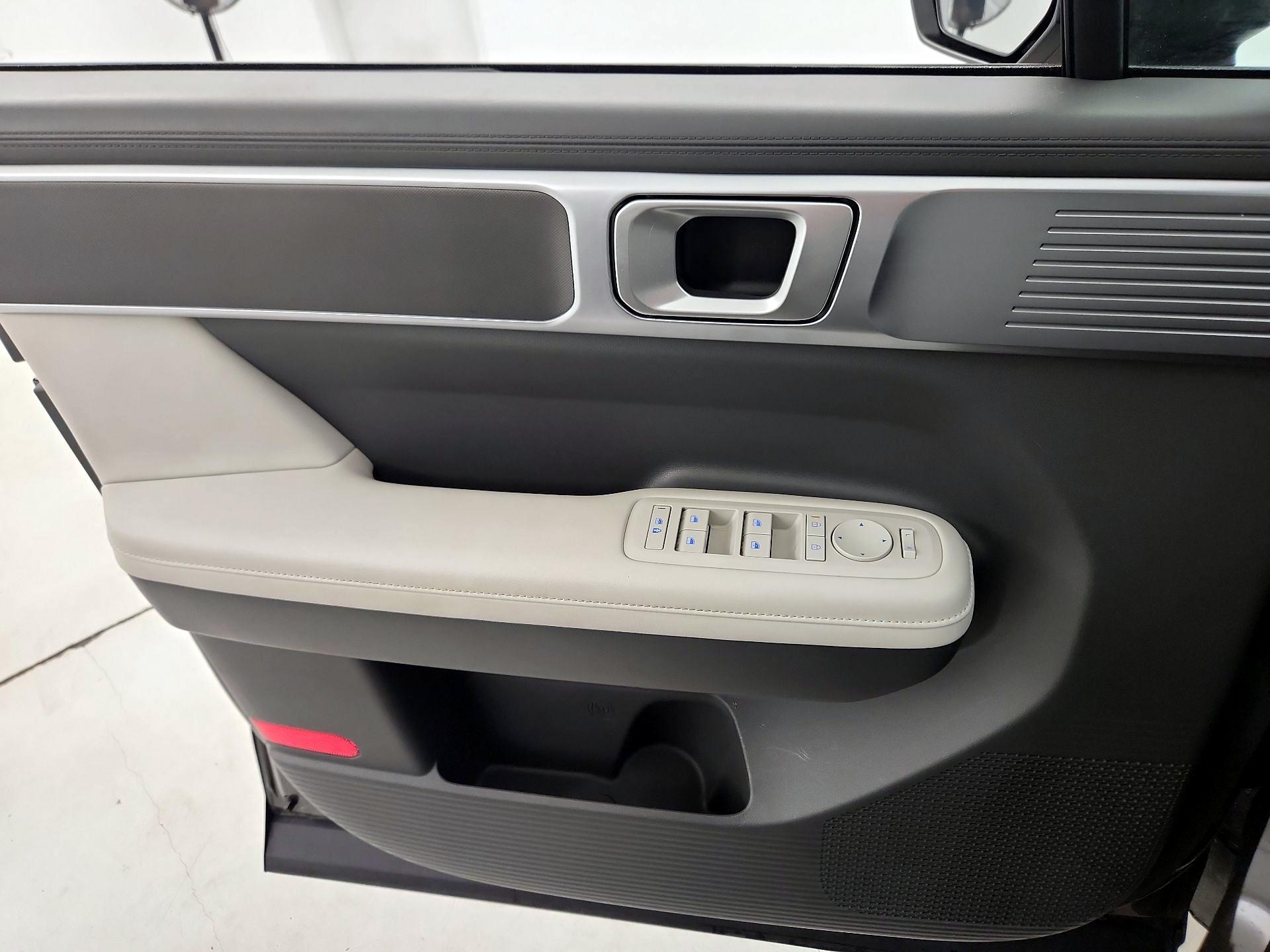 Thumbnail: 2025 Hyundai Santa Fe - 12