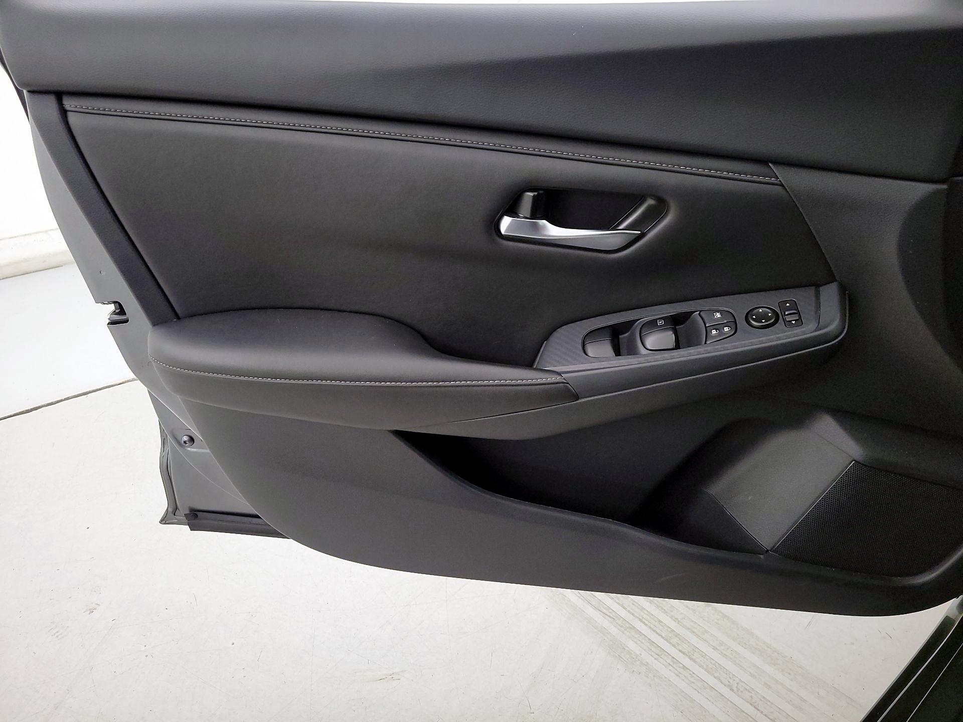 Thumbnail: 2024 Nissan Sentra - 12