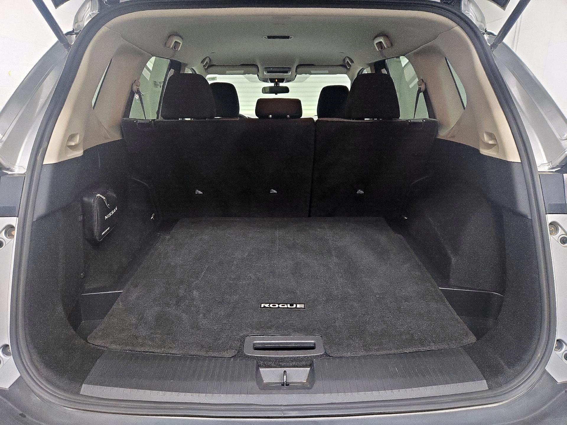 Thumbnail: 2023 Nissan Rogue - 20