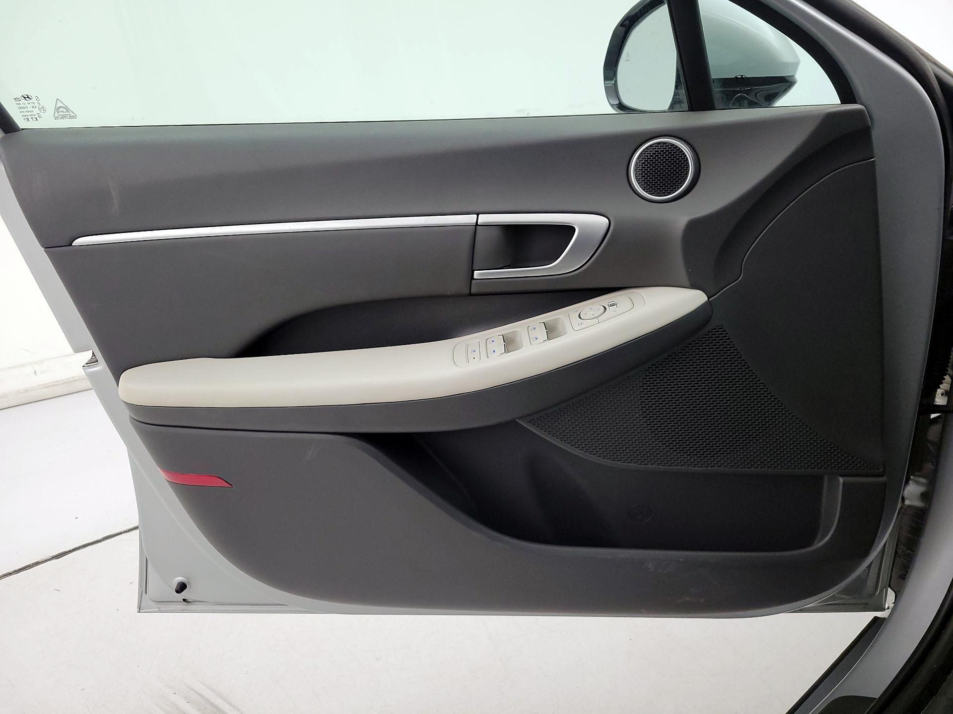 Thumbnail: 2025 Hyundai Sonata - 12