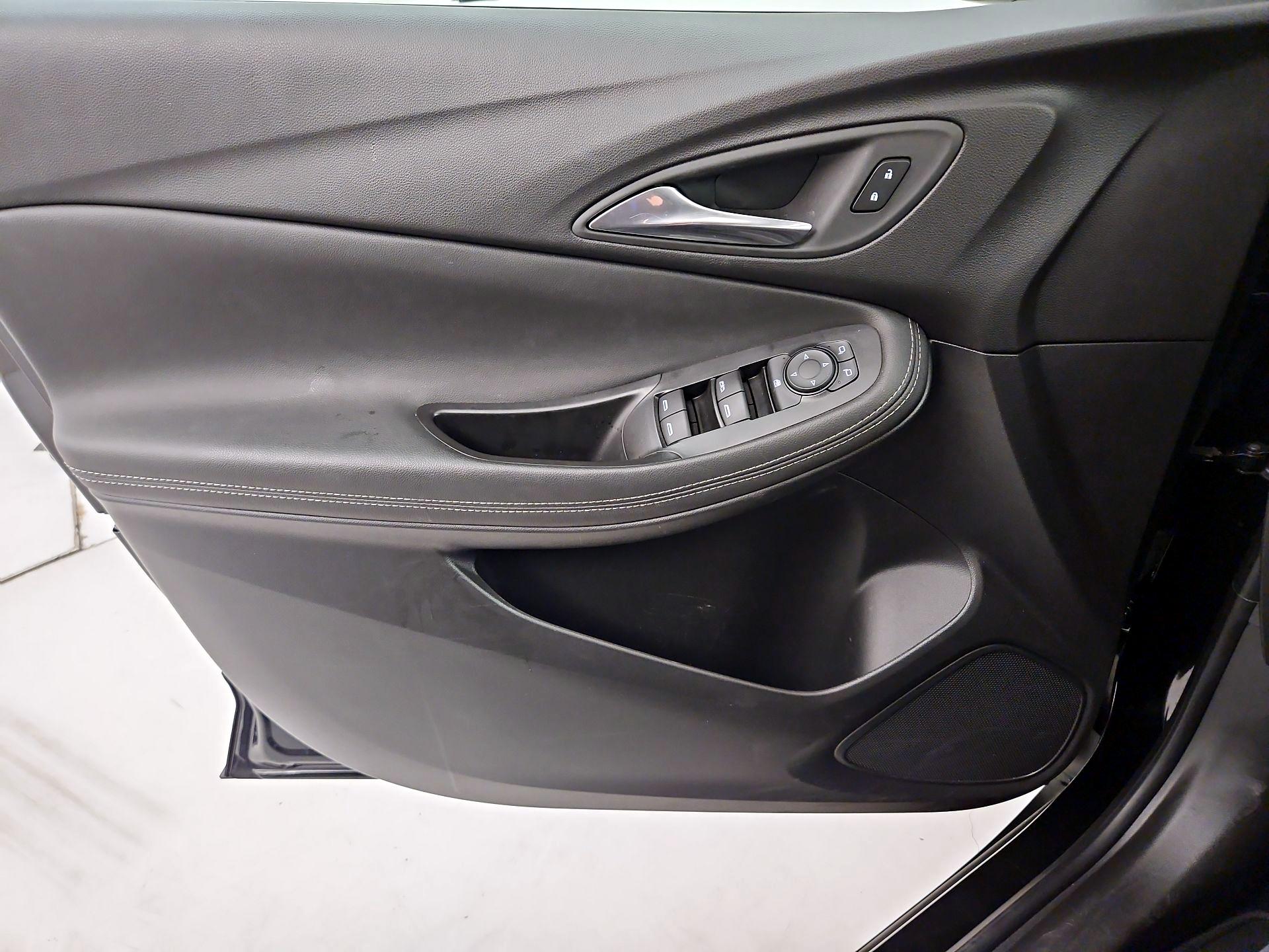 Thumbnail: 2025 Buick Encore GX - 12