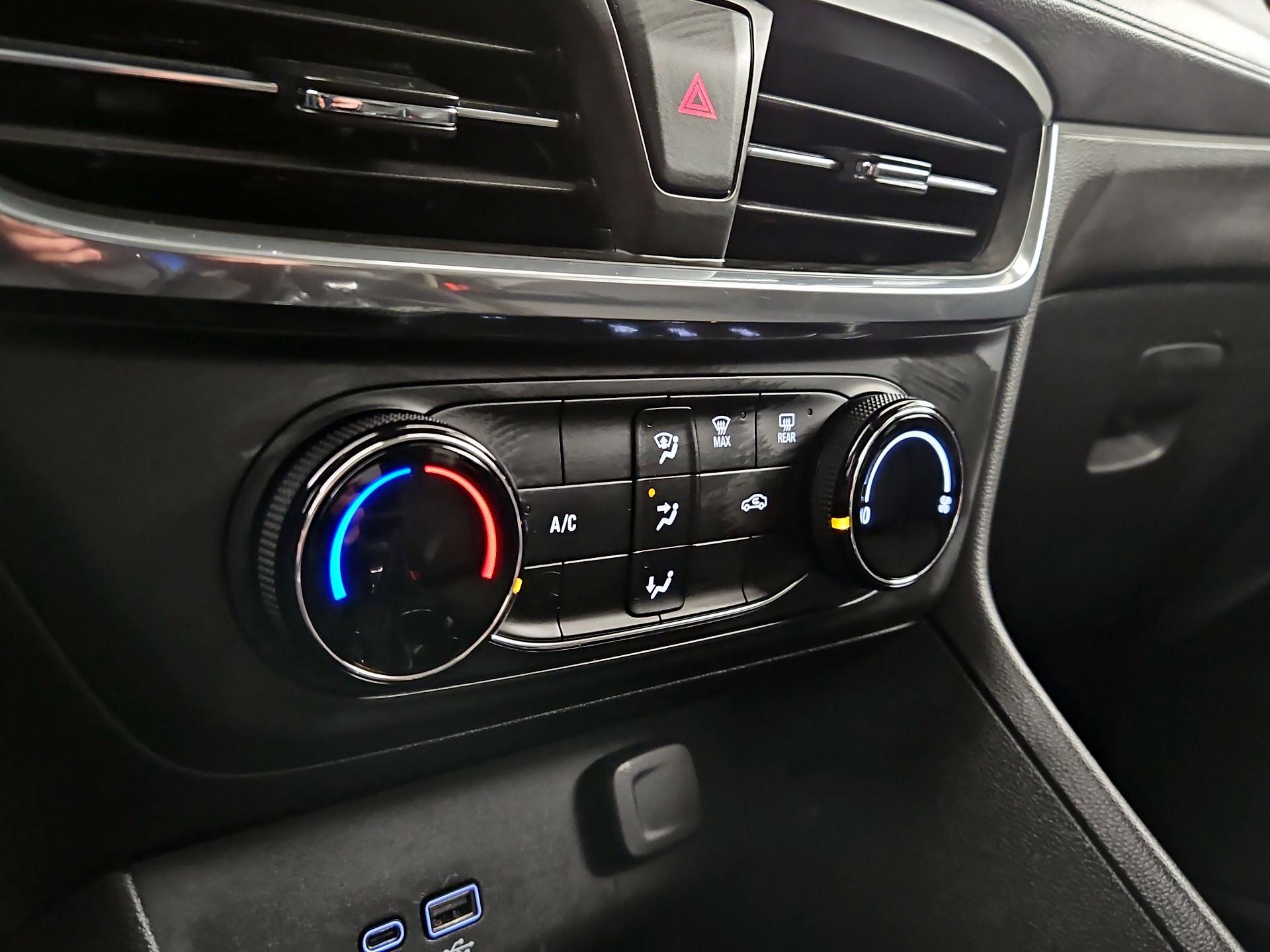 Thumbnail: 2025 Buick Encore GX - 16