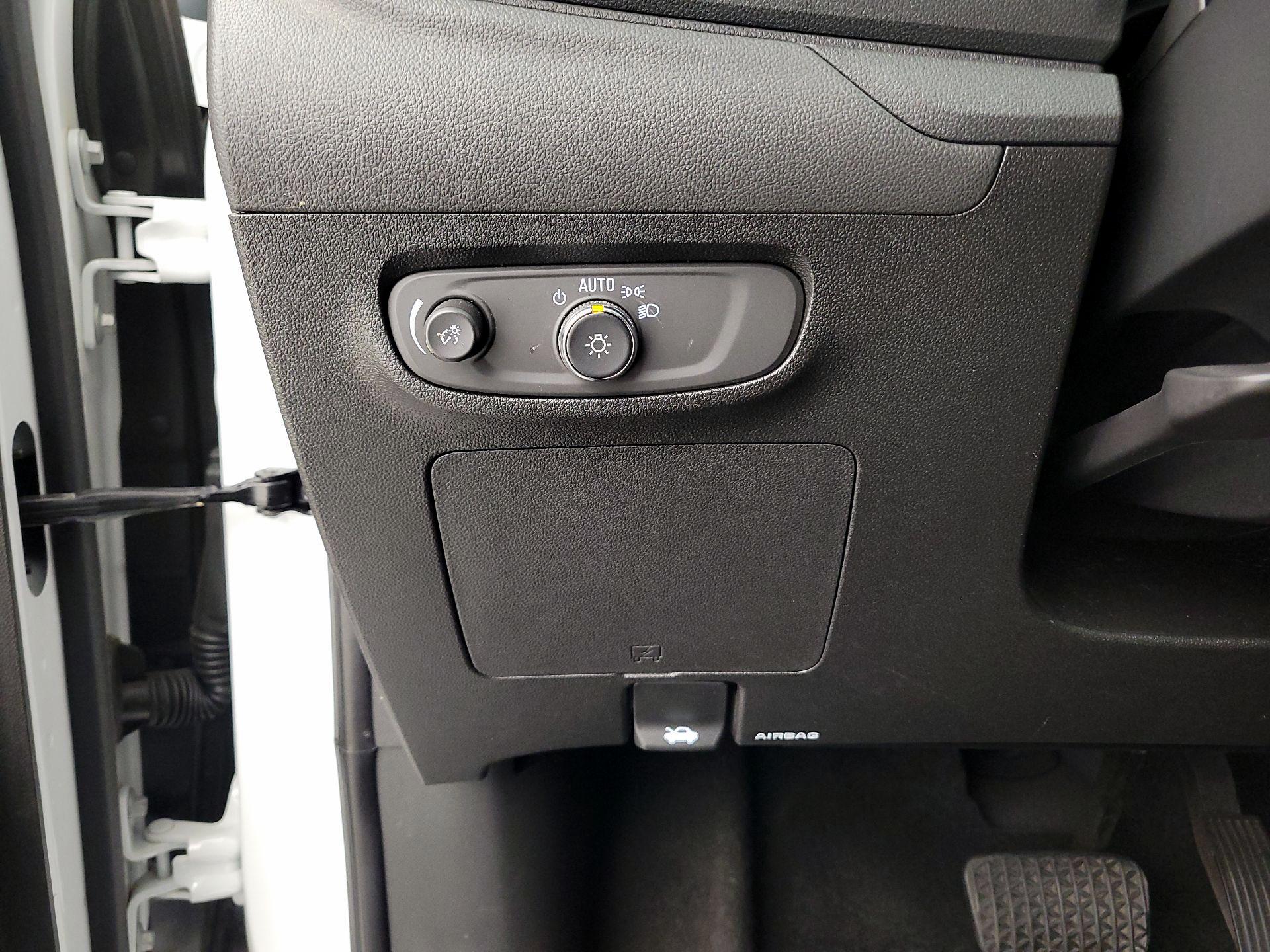 Thumbnail: 2025 Buick Encore GX - 13