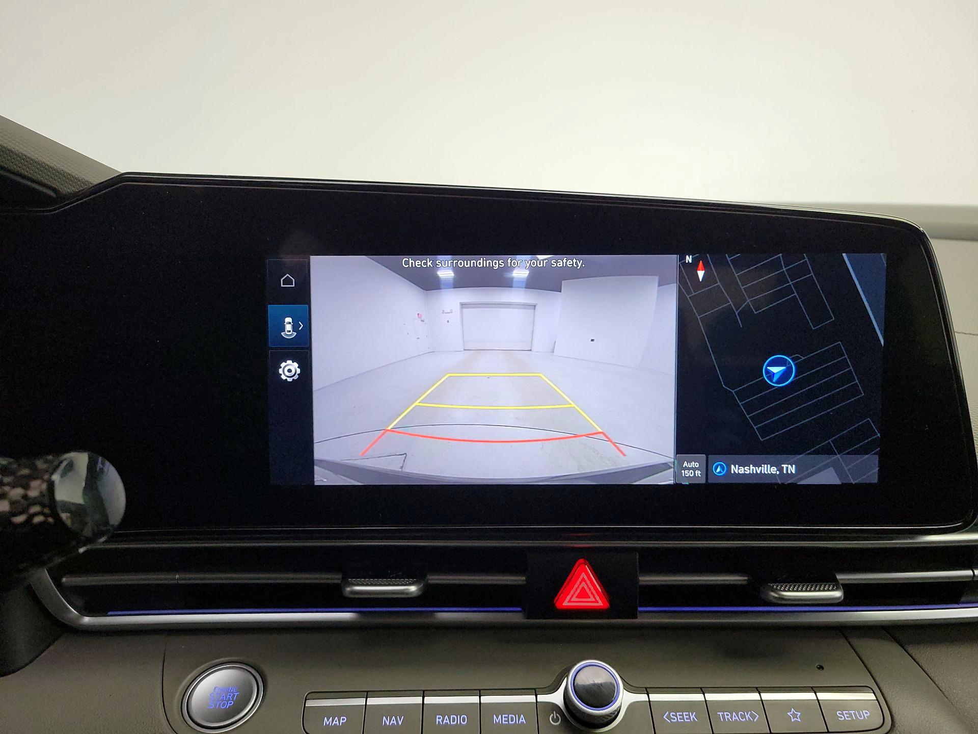 Thumbnail: 2025 Hyundai Elantra - 15