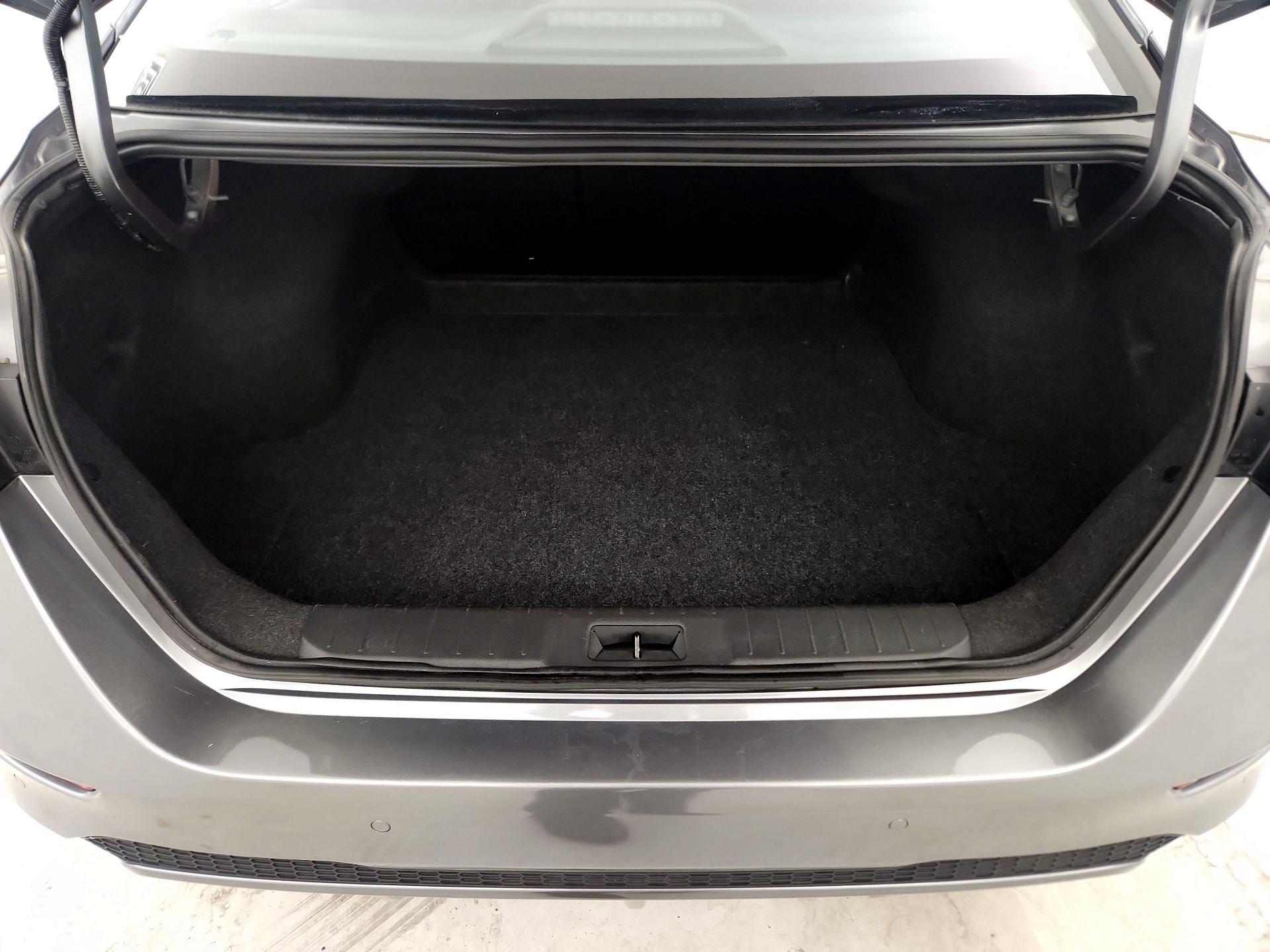 Thumbnail: 2025 Nissan Sentra - 20