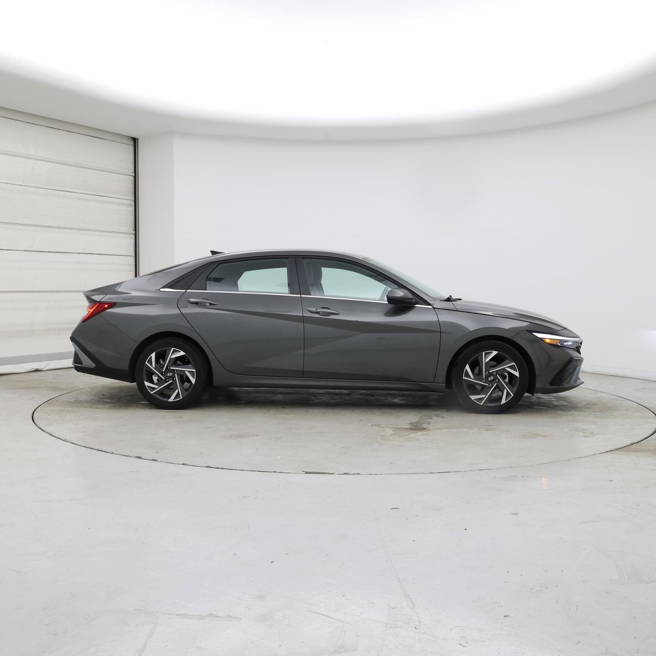 Thumbnail: 2025 Hyundai Elantra - 7