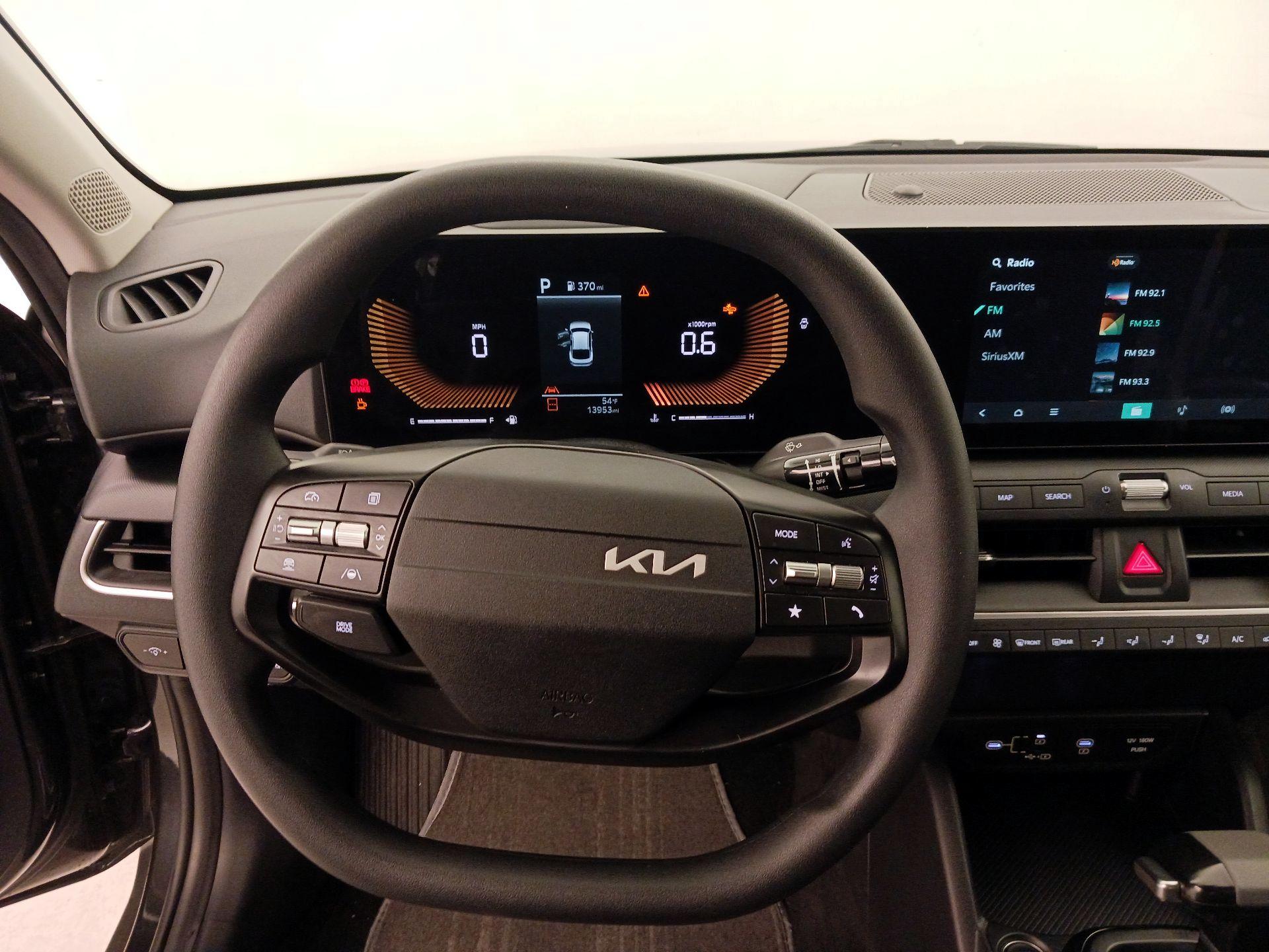 Thumbnail: 2025 Kia K4 - 10