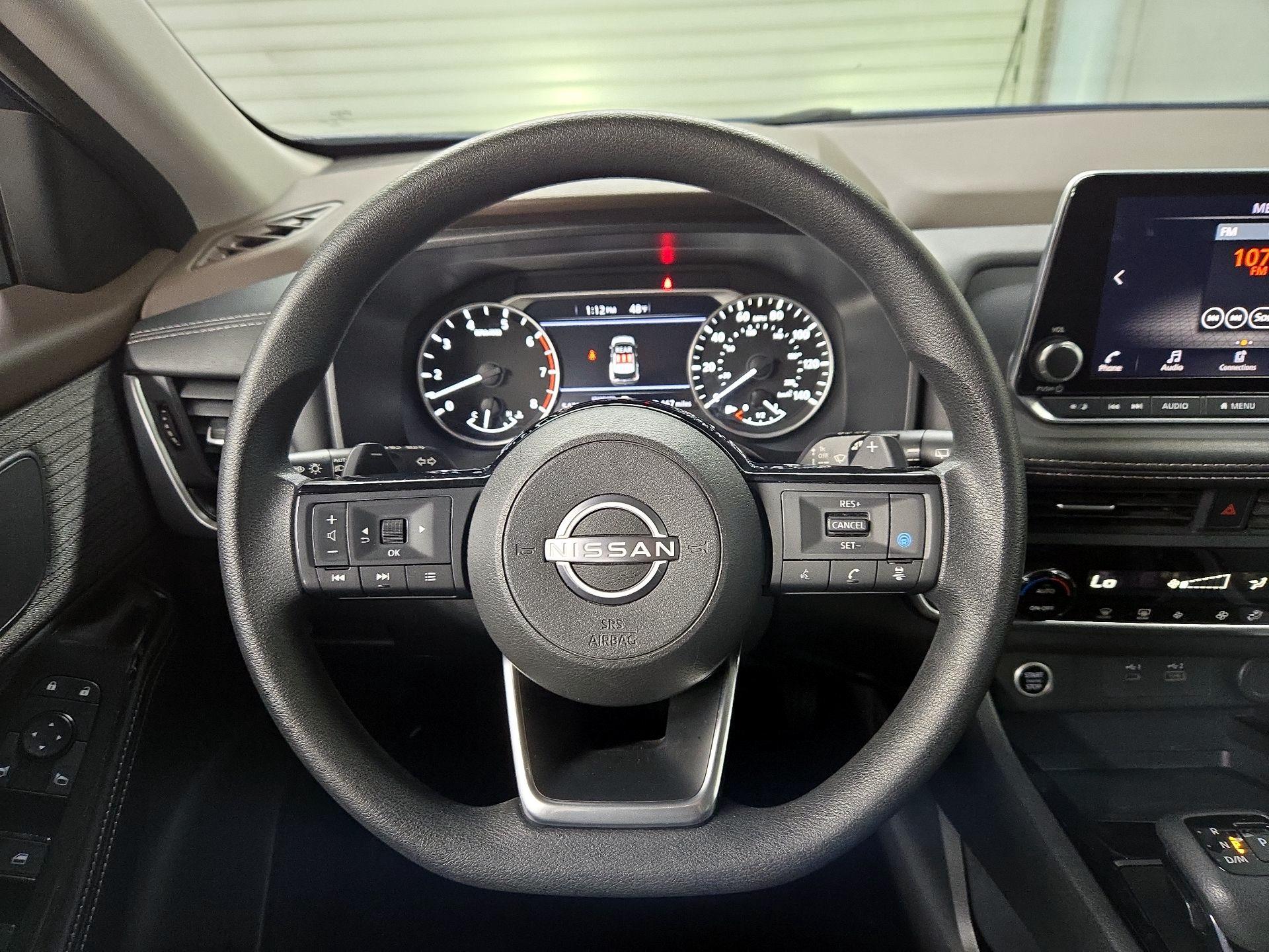 Thumbnail: 2023 Nissan Rogue - 10