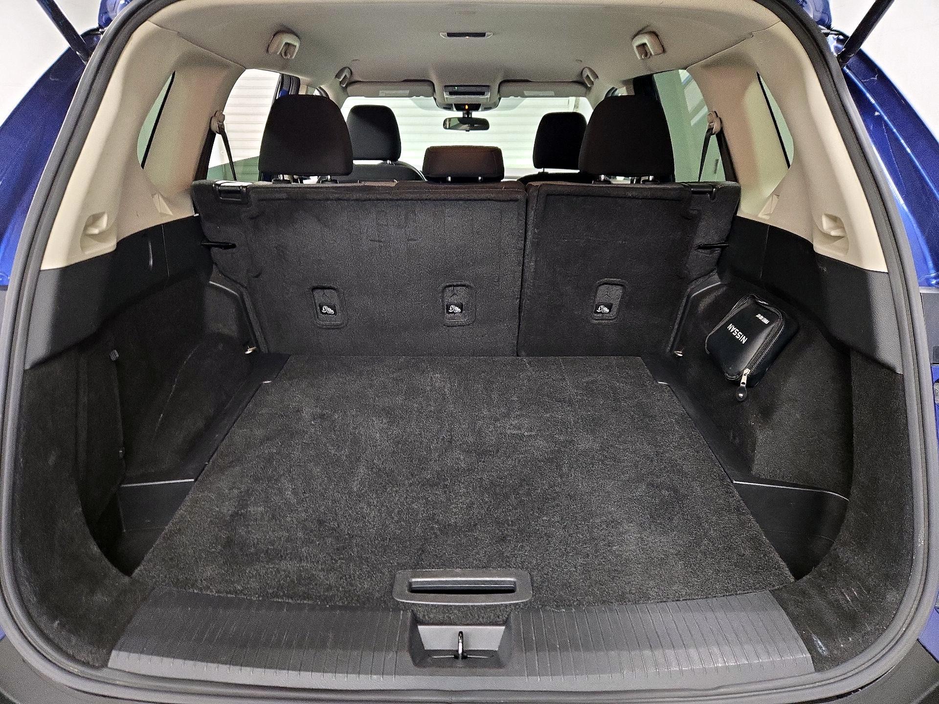 Thumbnail: 2023 Nissan Rogue - 20