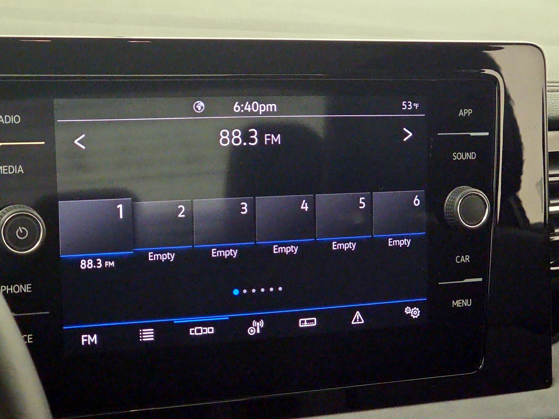 Thumbnail: 2025 Volkswagen Jetta - 15