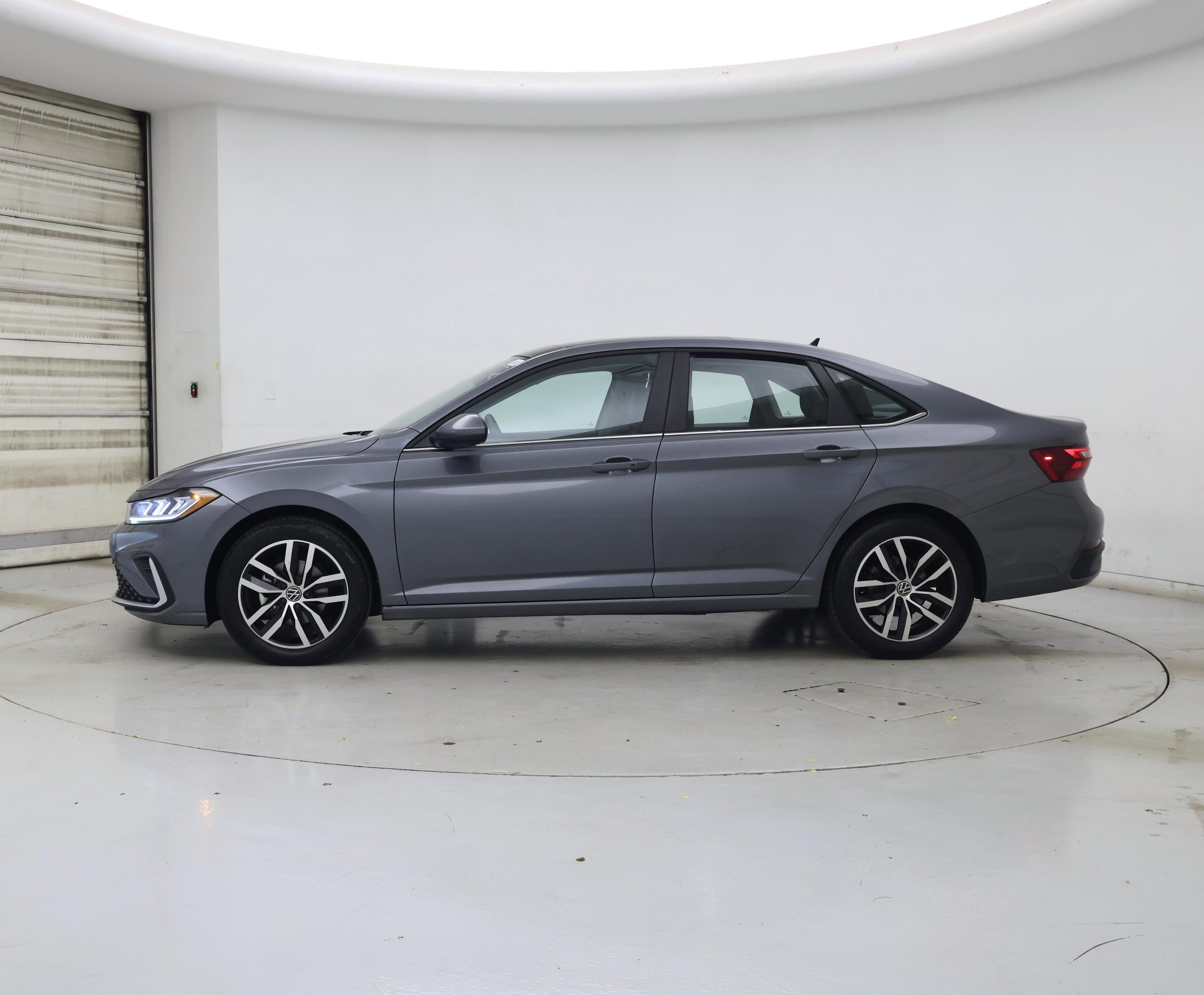 Thumbnail: 2025 Volkswagen Jetta - 3