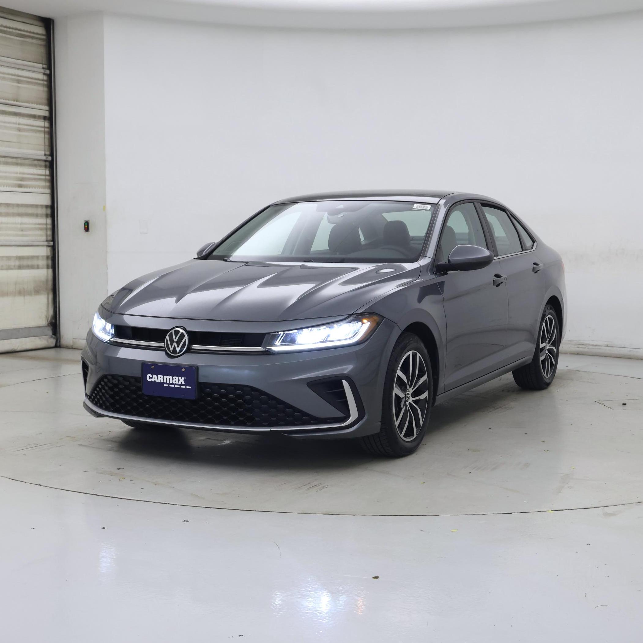 Thumbnail: 2025 Volkswagen Jetta - 4