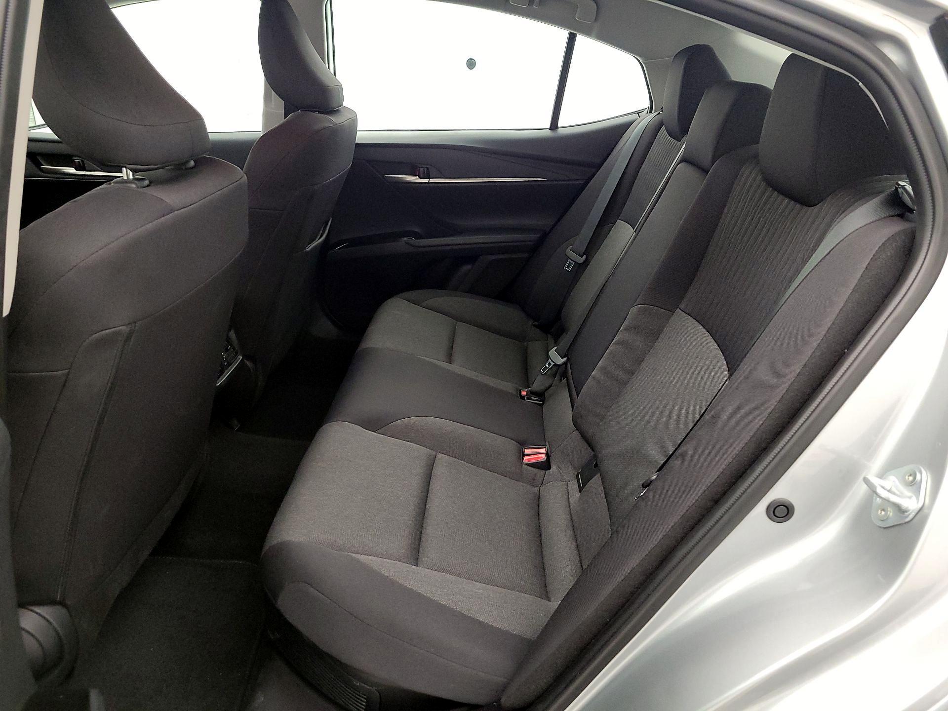 Thumbnail: 2025 Toyota Camry - 19