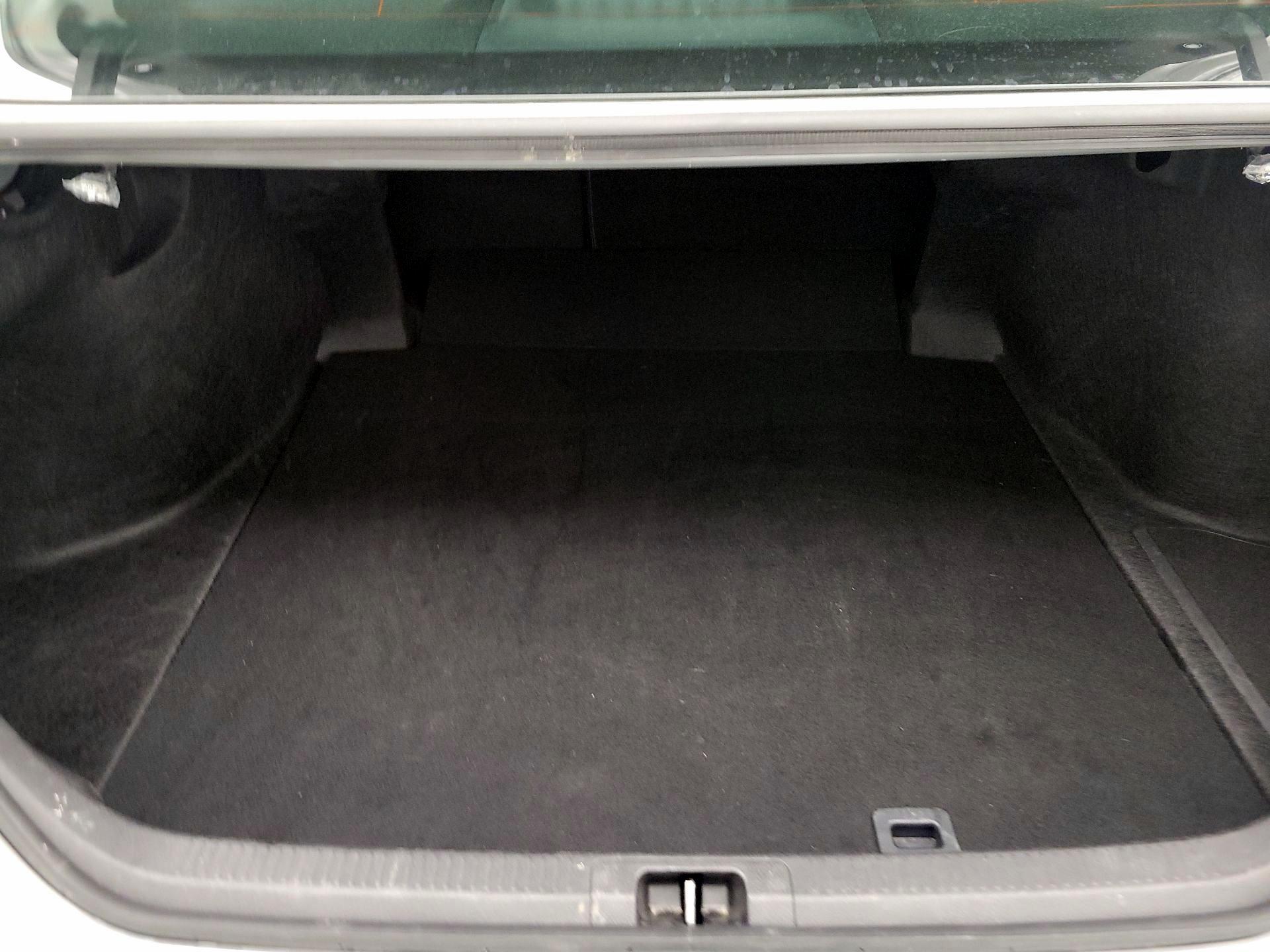 Thumbnail: 2025 Toyota Camry - 20