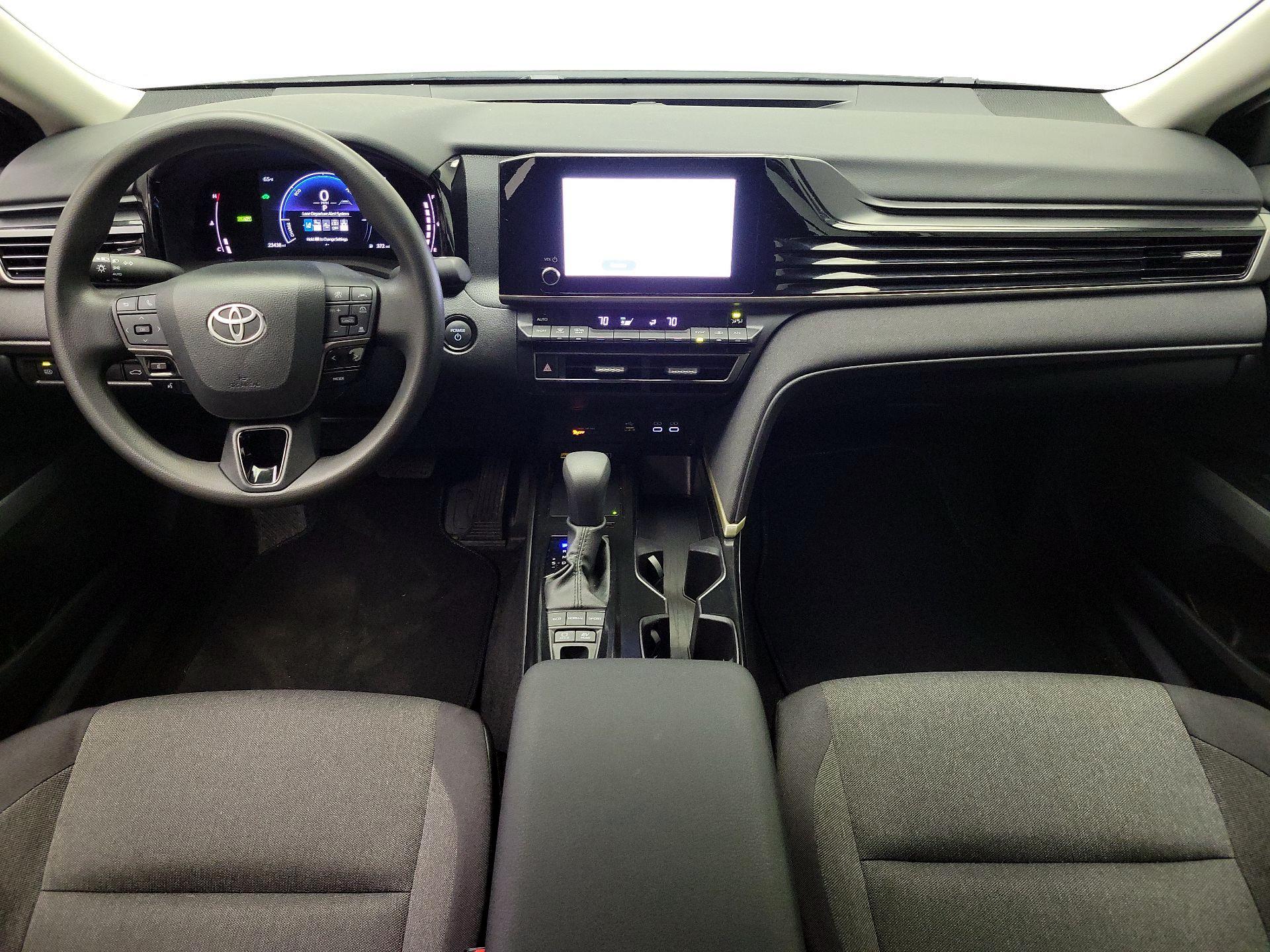 Thumbnail: 2025 Toyota Camry - 9