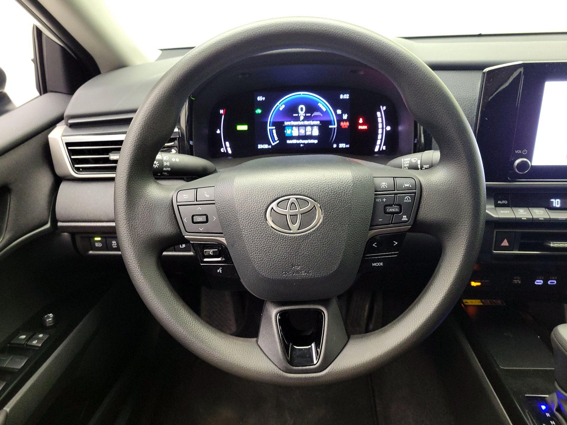 Thumbnail: 2025 Toyota Camry - 10