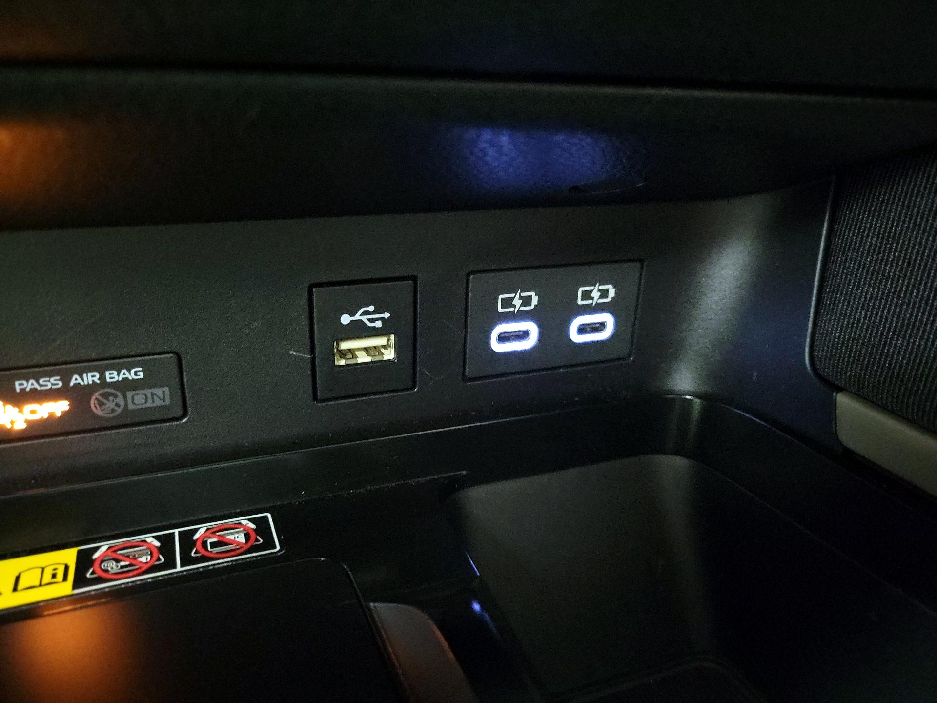 Thumbnail: 2025 Toyota Camry - 17