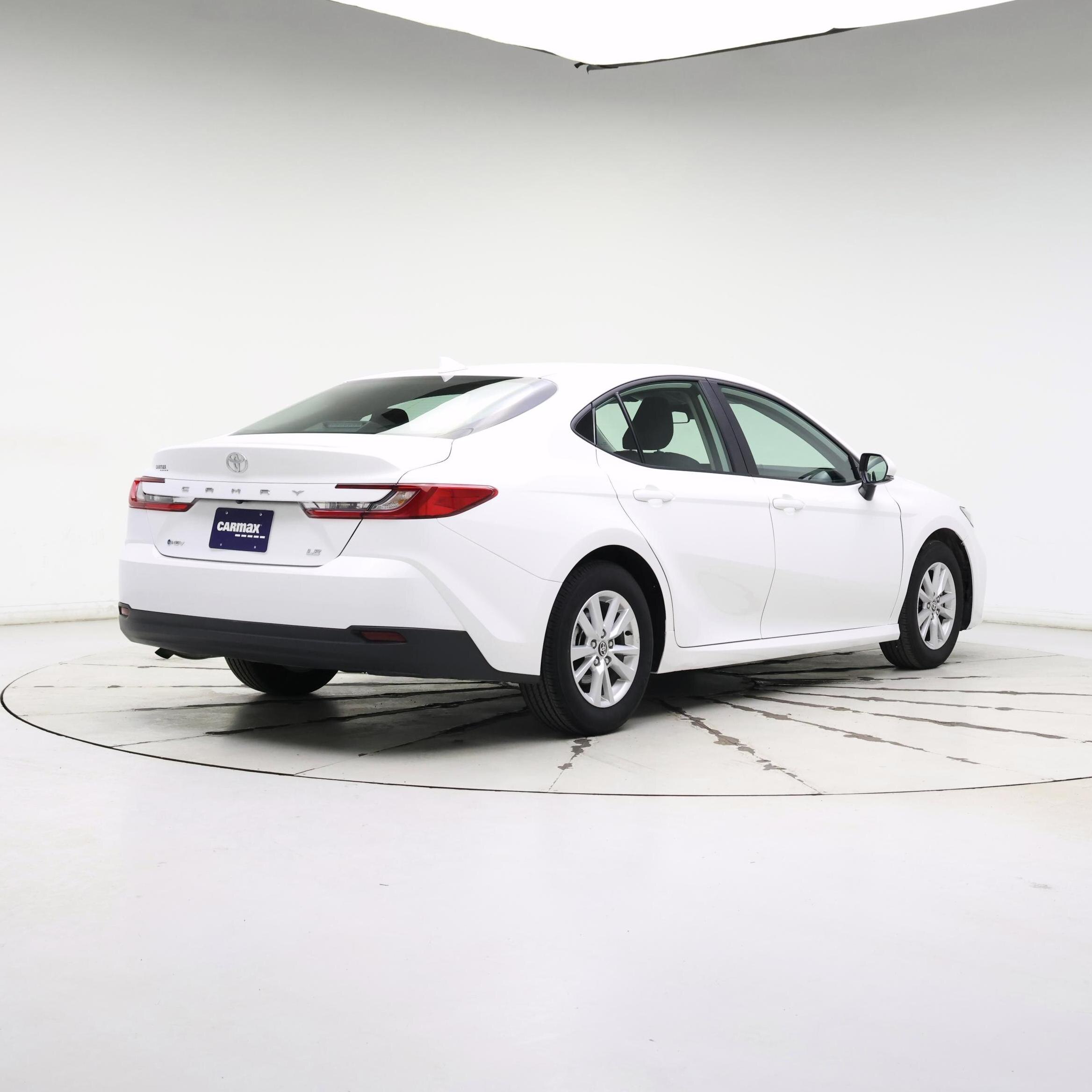 Thumbnail: 2025 Toyota Camry - 8