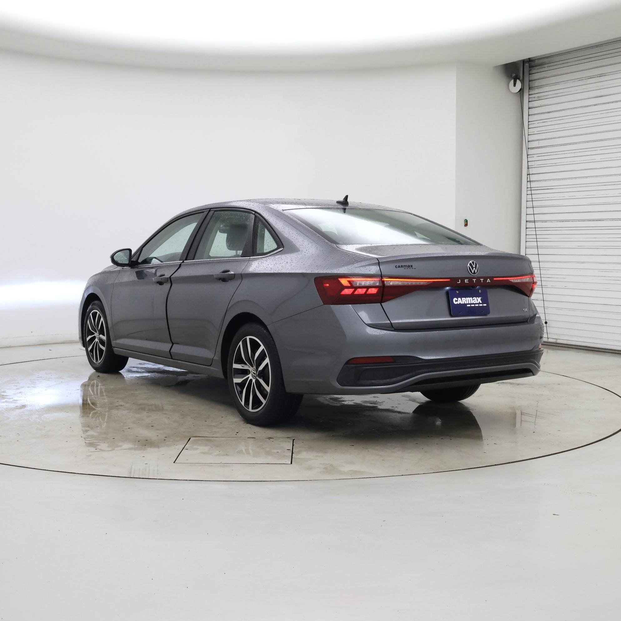 Thumbnail: 2025 Volkswagen Jetta - 2