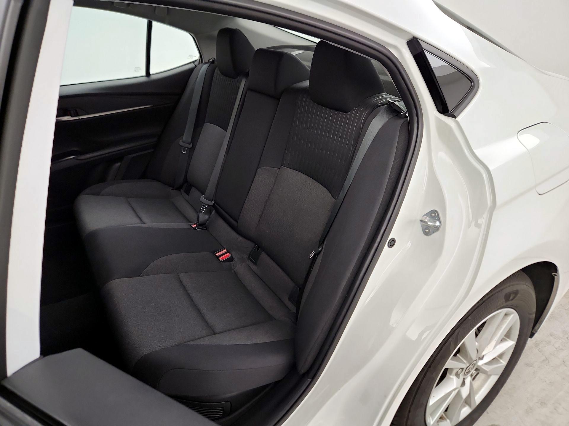 Thumbnail: 2025 Toyota Camry - 20