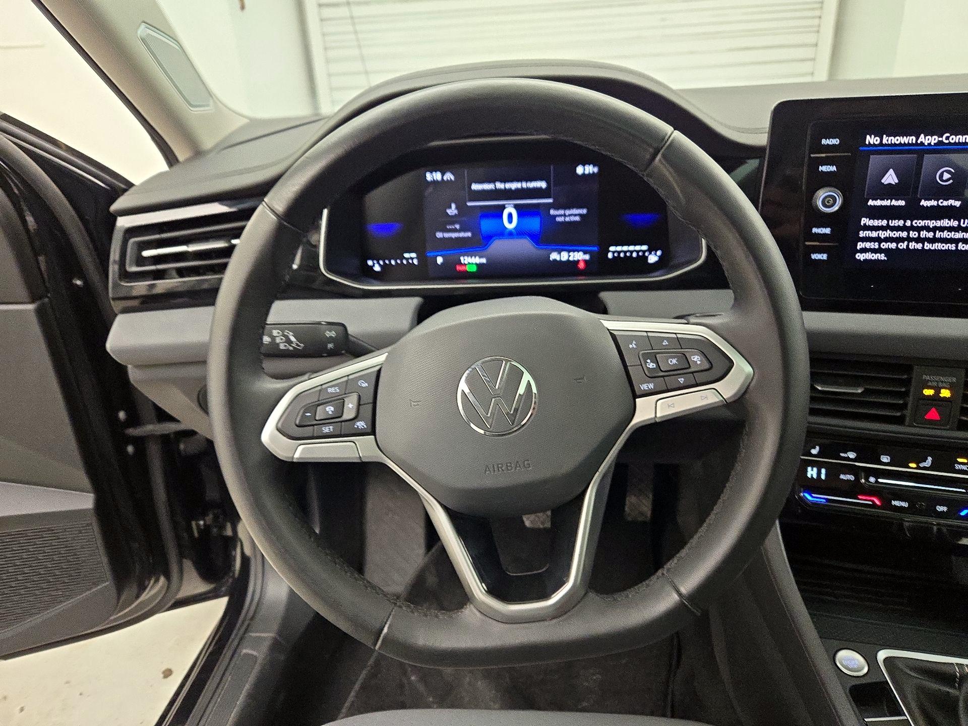 Thumbnail: 2025 Volkswagen Jetta - 10