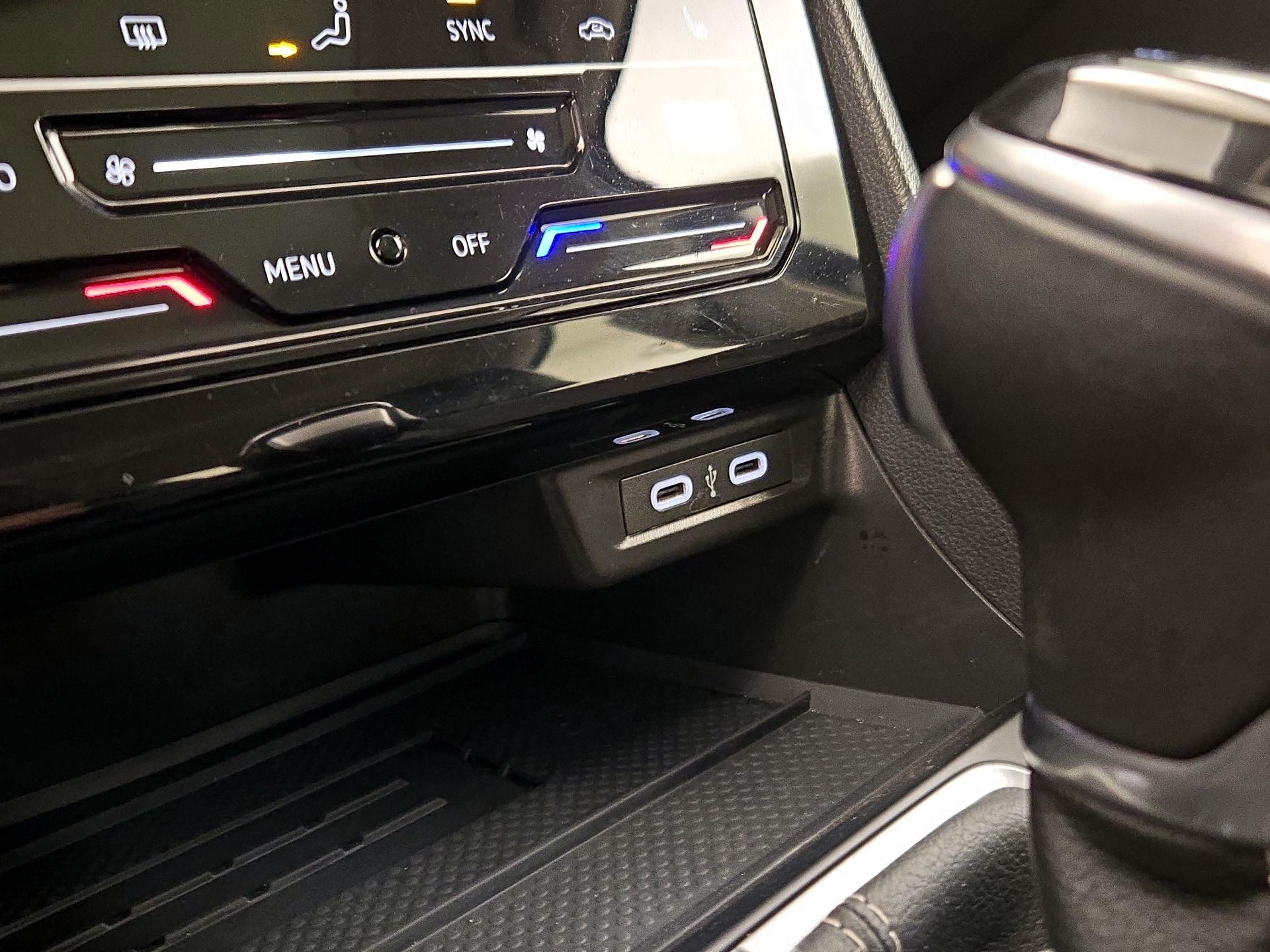 Thumbnail: 2025 Volkswagen Jetta - 18