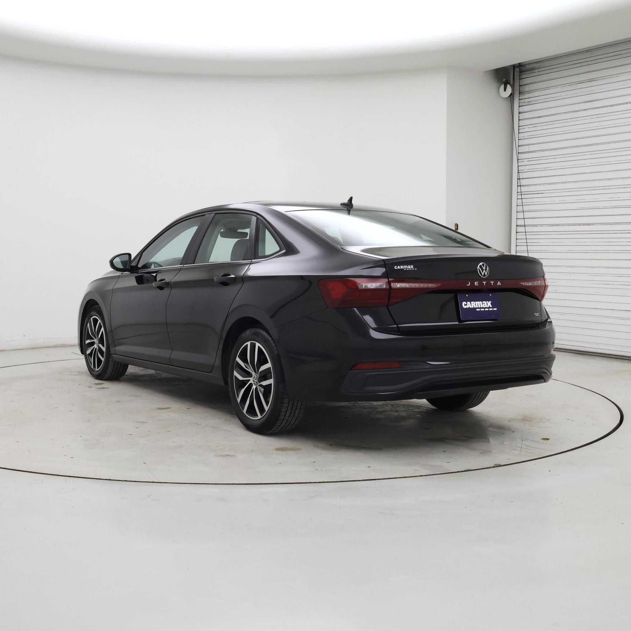 Thumbnail: 2025 Volkswagen Jetta - 2