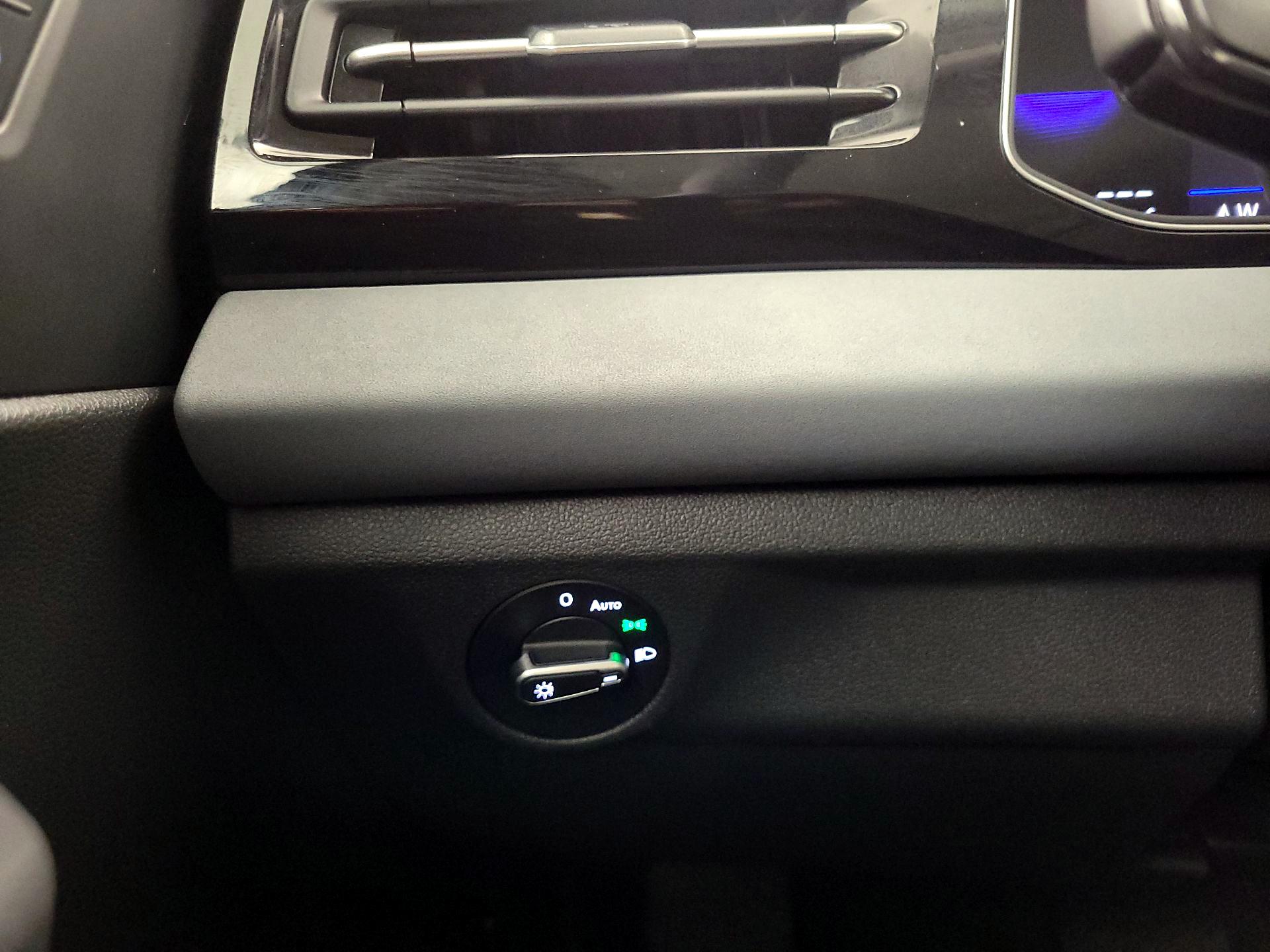 Thumbnail: 2025 Volkswagen Jetta - 13