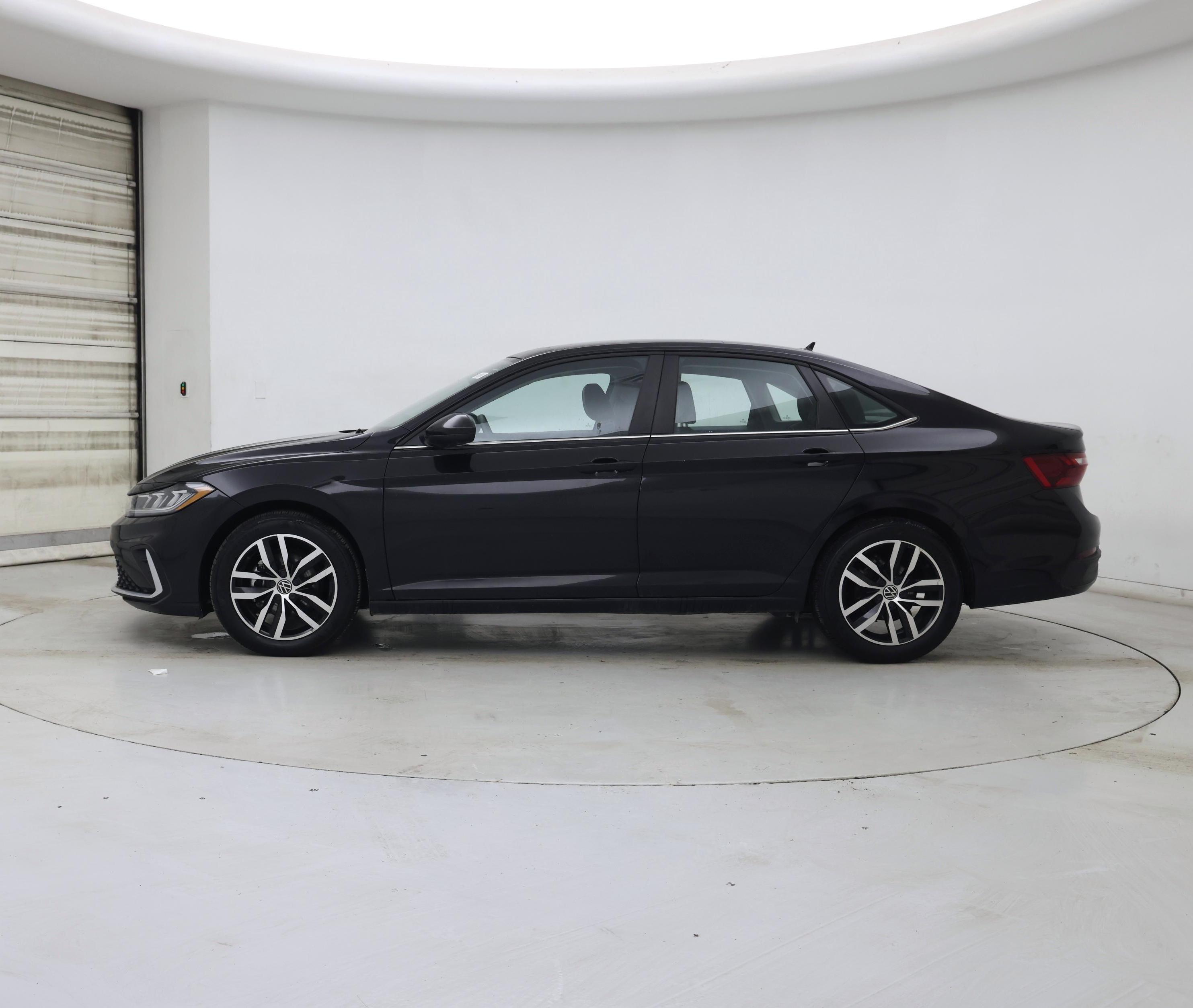 Thumbnail: 2025 Volkswagen Jetta - 3