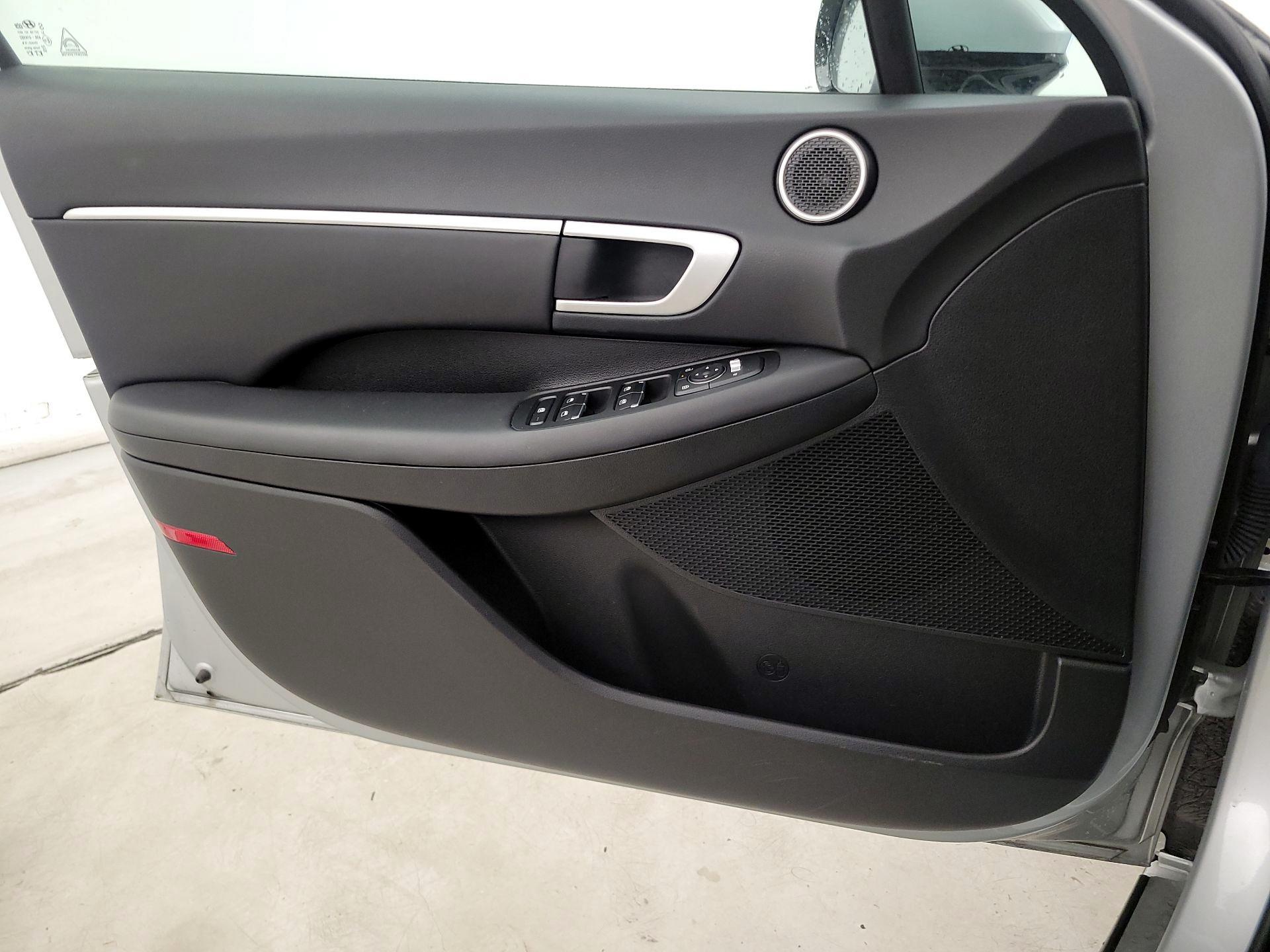 Thumbnail: 2025 Hyundai Sonata - 12