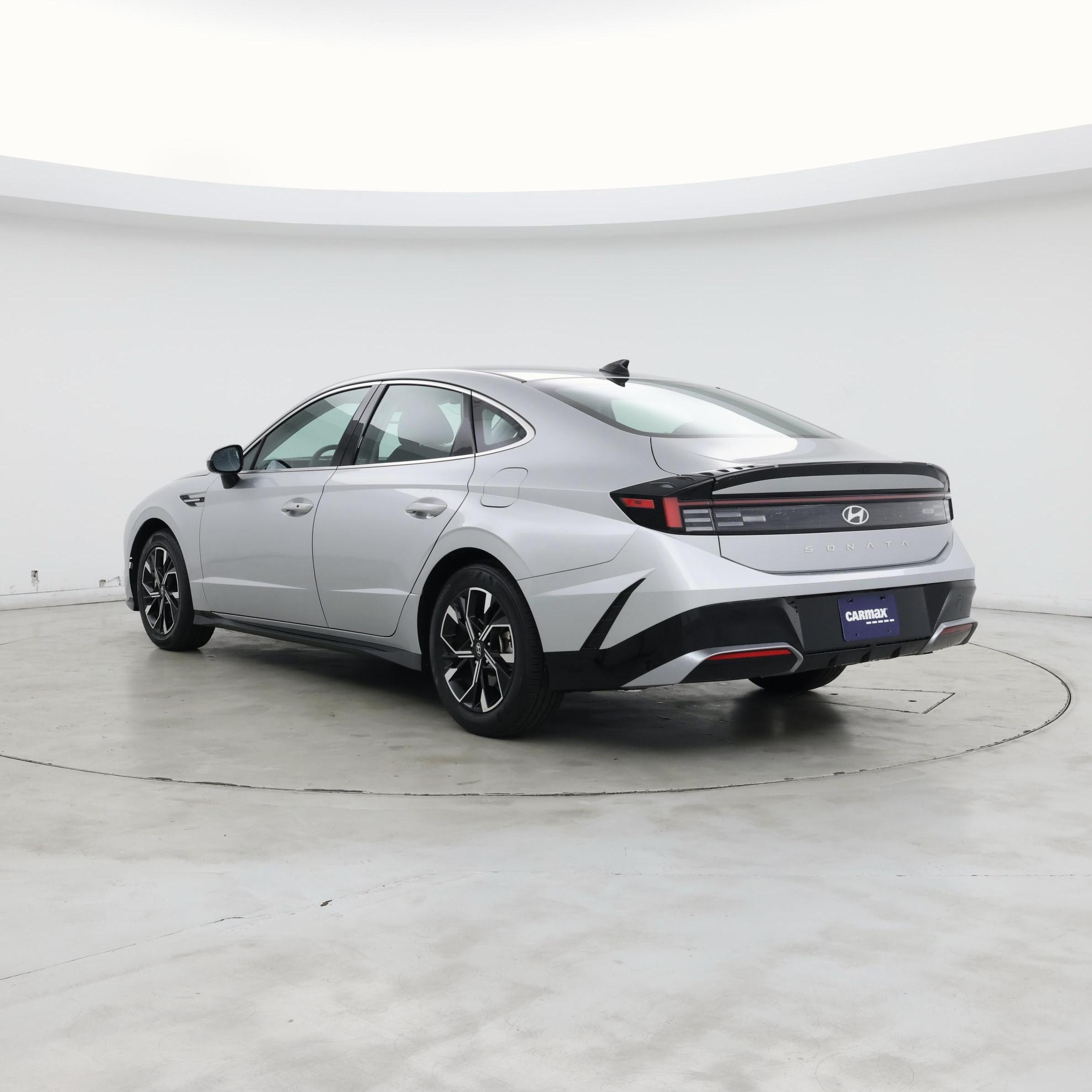 Thumbnail: 2025 Hyundai Sonata - 2