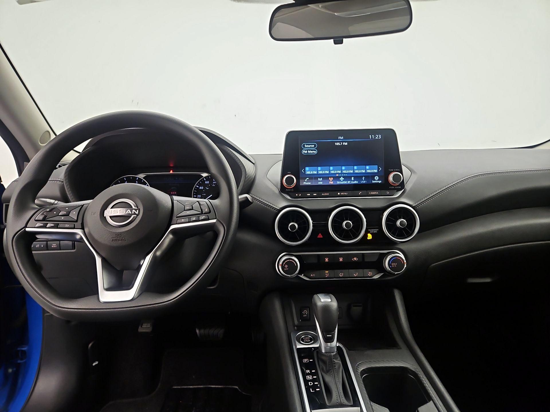 Thumbnail: 2025 Nissan Sentra - 9