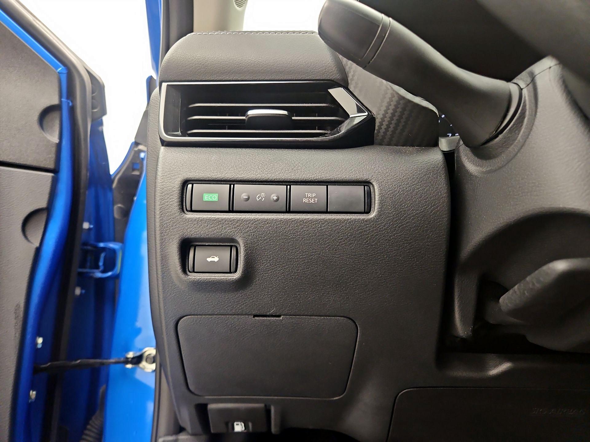 Thumbnail: 2025 Nissan Sentra - 13