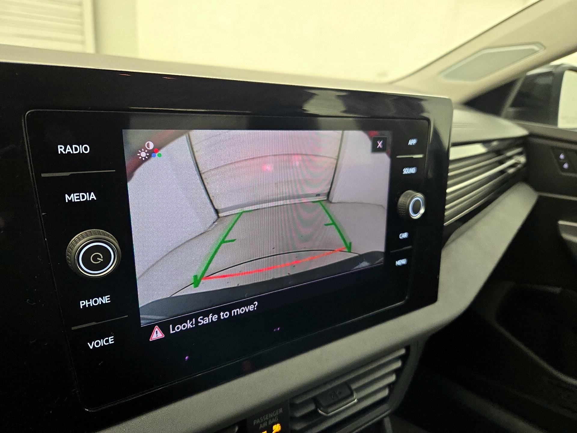 Thumbnail: 2025 Volkswagen Jetta - 14