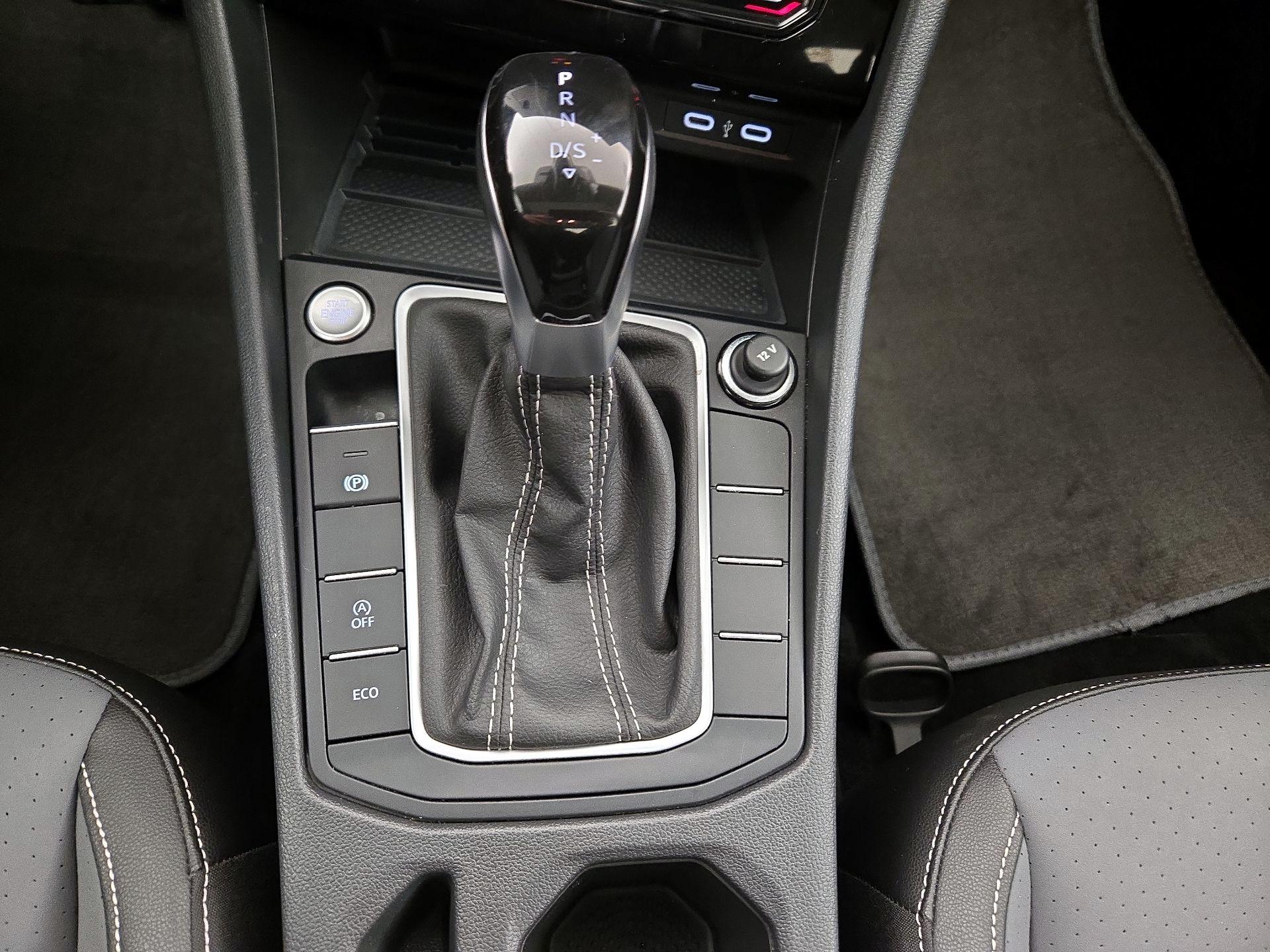 Thumbnail: 2025 Volkswagen Jetta - 17