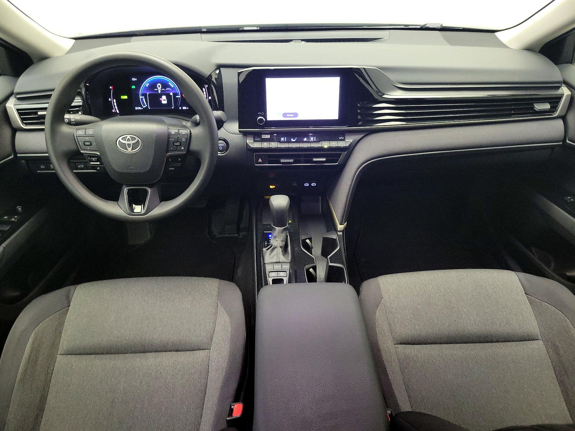 Thumbnail: 2025 Toyota Camry - 9