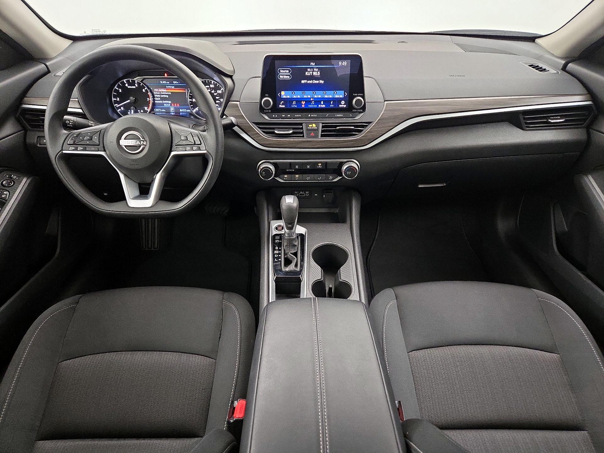 Thumbnail: 2025 Nissan Altima - 9