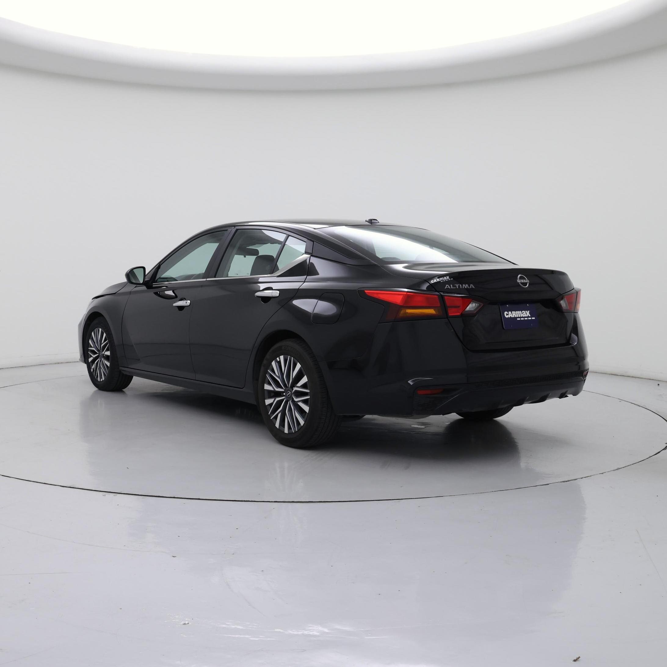 Thumbnail: 2025 Nissan Altima - 2