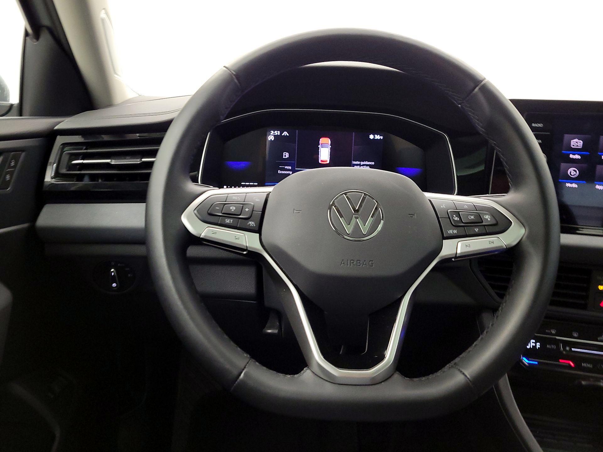 Thumbnail: 2025 Volkswagen Jetta - 10