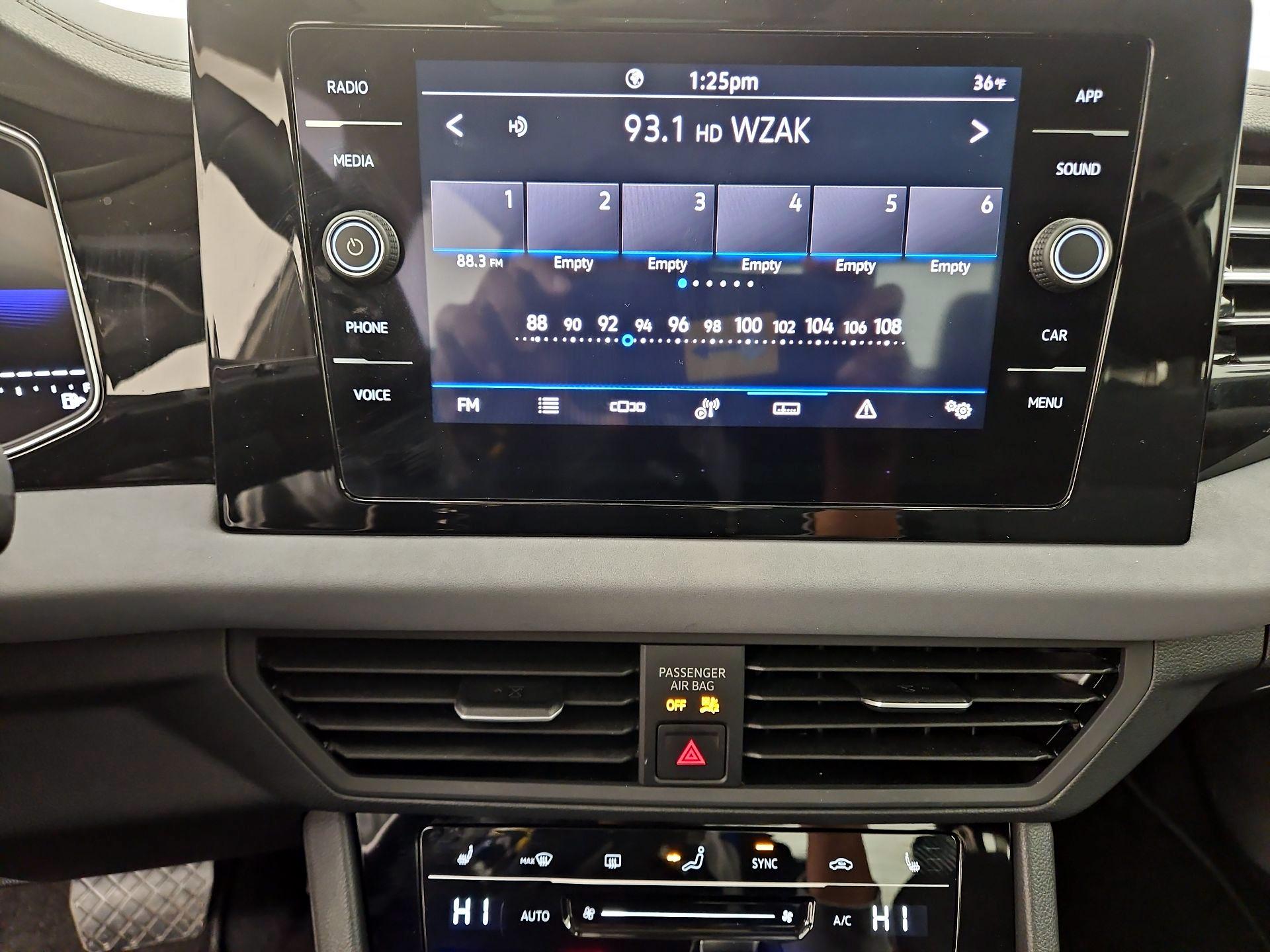 Thumbnail: 2025 Volkswagen Jetta - 15