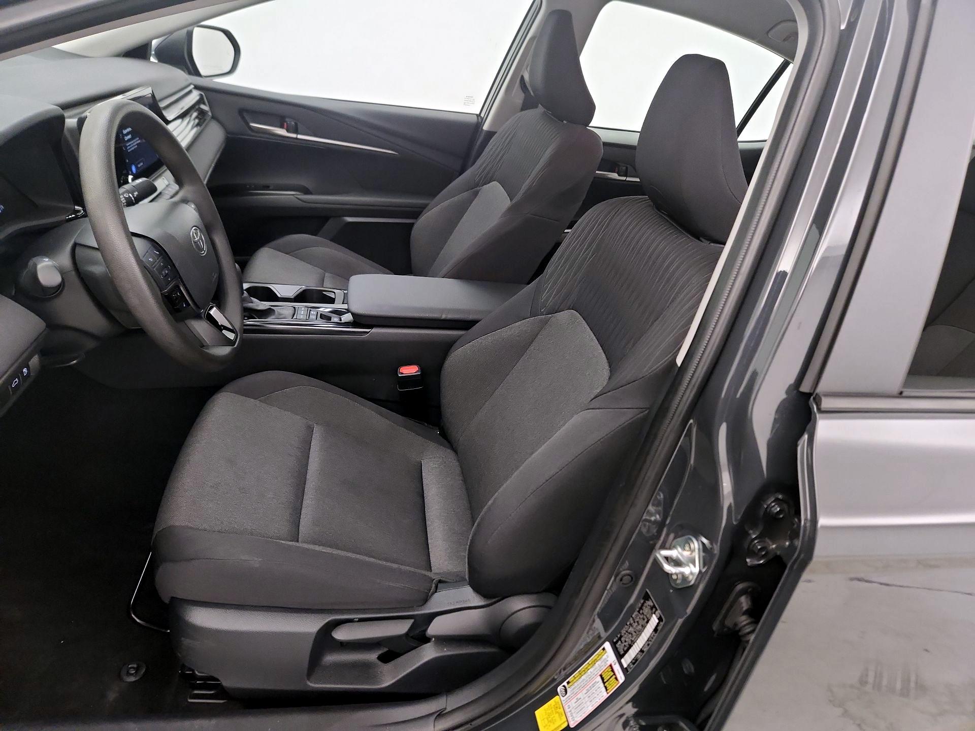 Thumbnail: 2025 Toyota Camry - 11